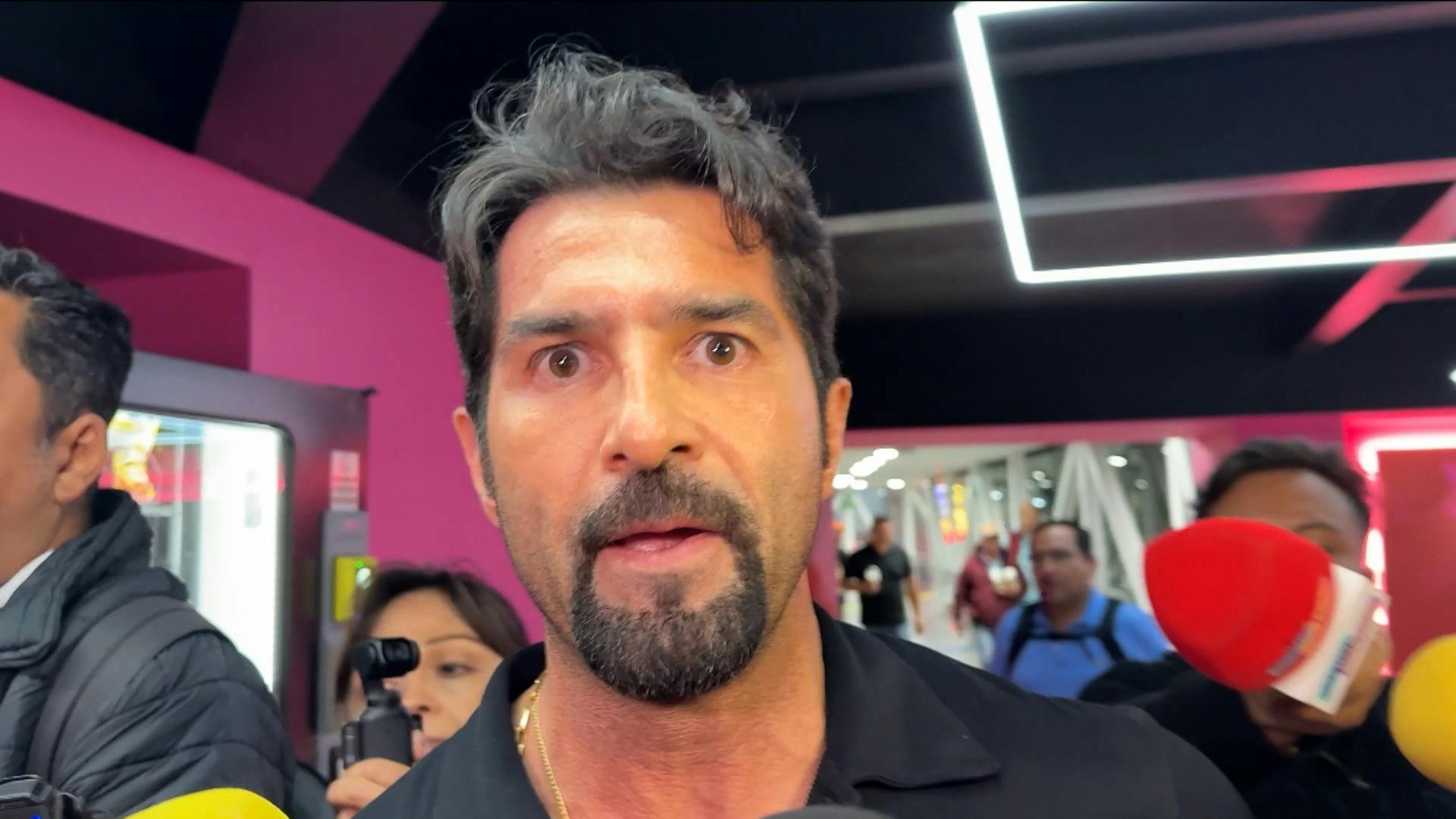 "¡No quiero ser grosero... estoy muy enojado!”, Así estalló Arturo Carmona con la prensa
