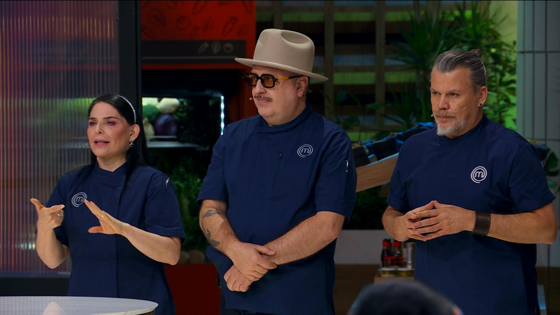 Los Cocineros tendrán que hacer un postre inspirado en un compañero con quien no tengan buena relación ¿Quién ganará el Pin del Chef hoy?