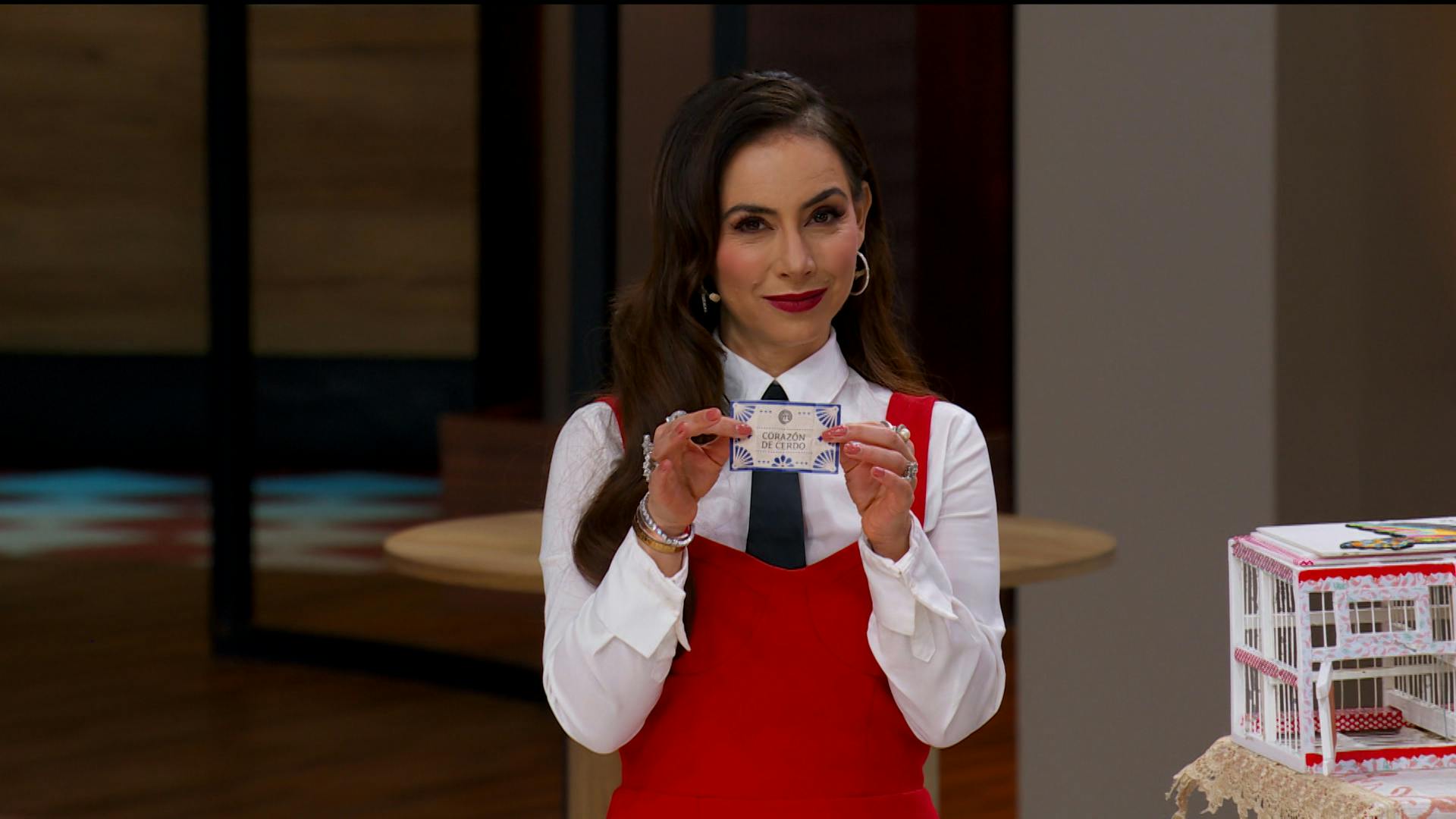 Los Cocineros conocen el segundo reto de la noche, donde deberán cocinar corazón de cerdo para sumar puntos y salvarse en MasterChef 24/7