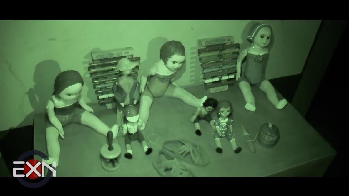 Octavio Elizondo y el Equipo de Extranormal enfrentan un nuevo caso paranormal en una antigua casona marcada por la desgracia