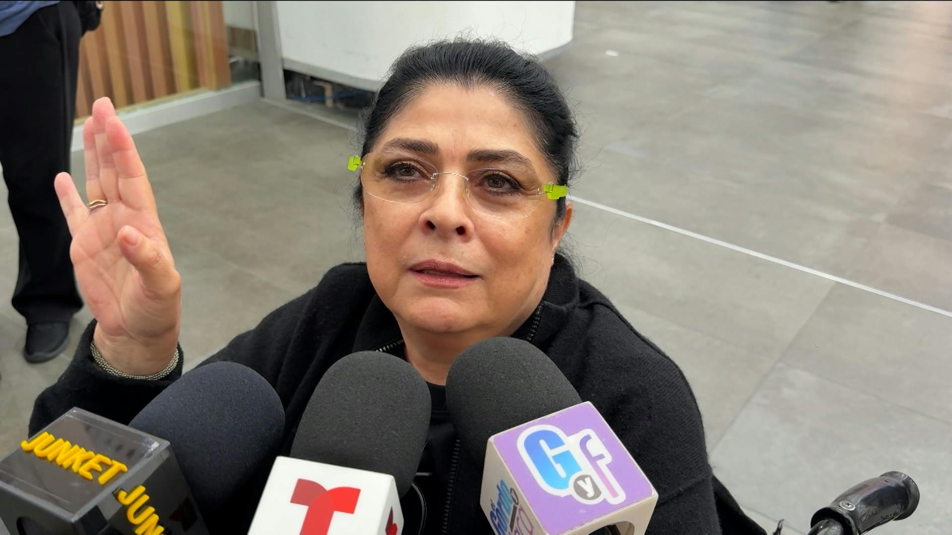 "¡Hace bien en tratar de olvidarme!”, Victoria Ruffo reacciona a la postura de Eugenio Derbez