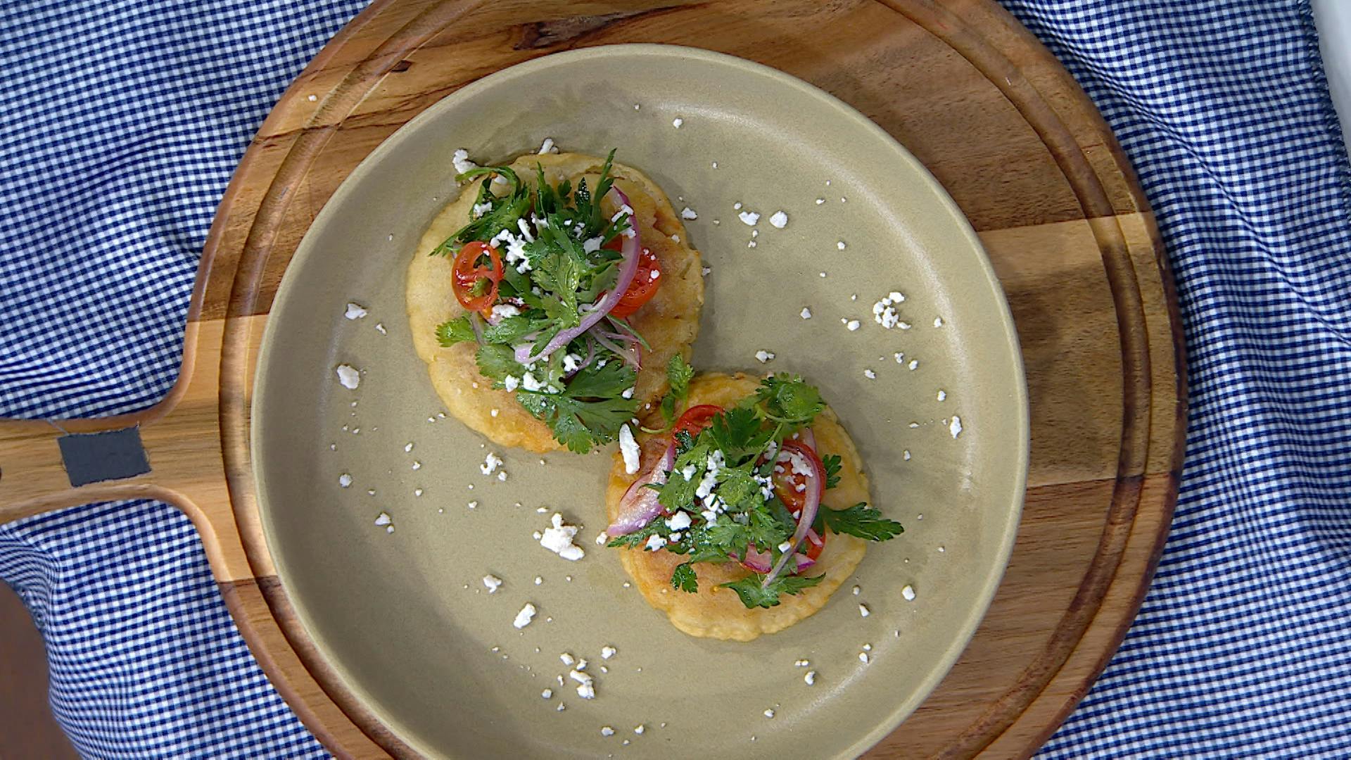 ¡Aprende a preparar infladitas de maíz! Apapacha a toda tu familia con esta garnachita