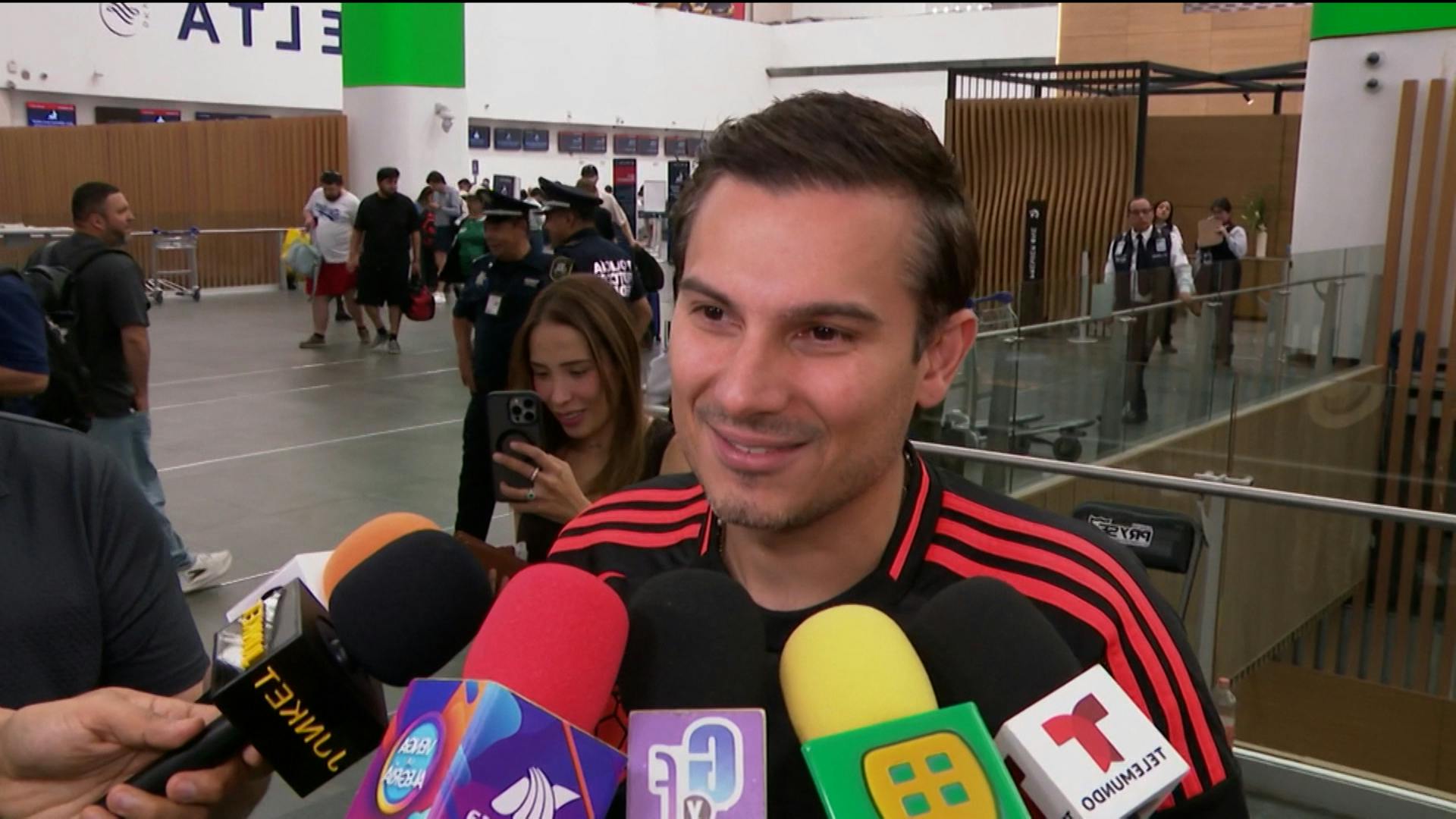 Pipe Bueno muestra su apoyo a Maluma tras revelar que pasó por un episodio de depresión y ansiedad: “Es un guerrero”