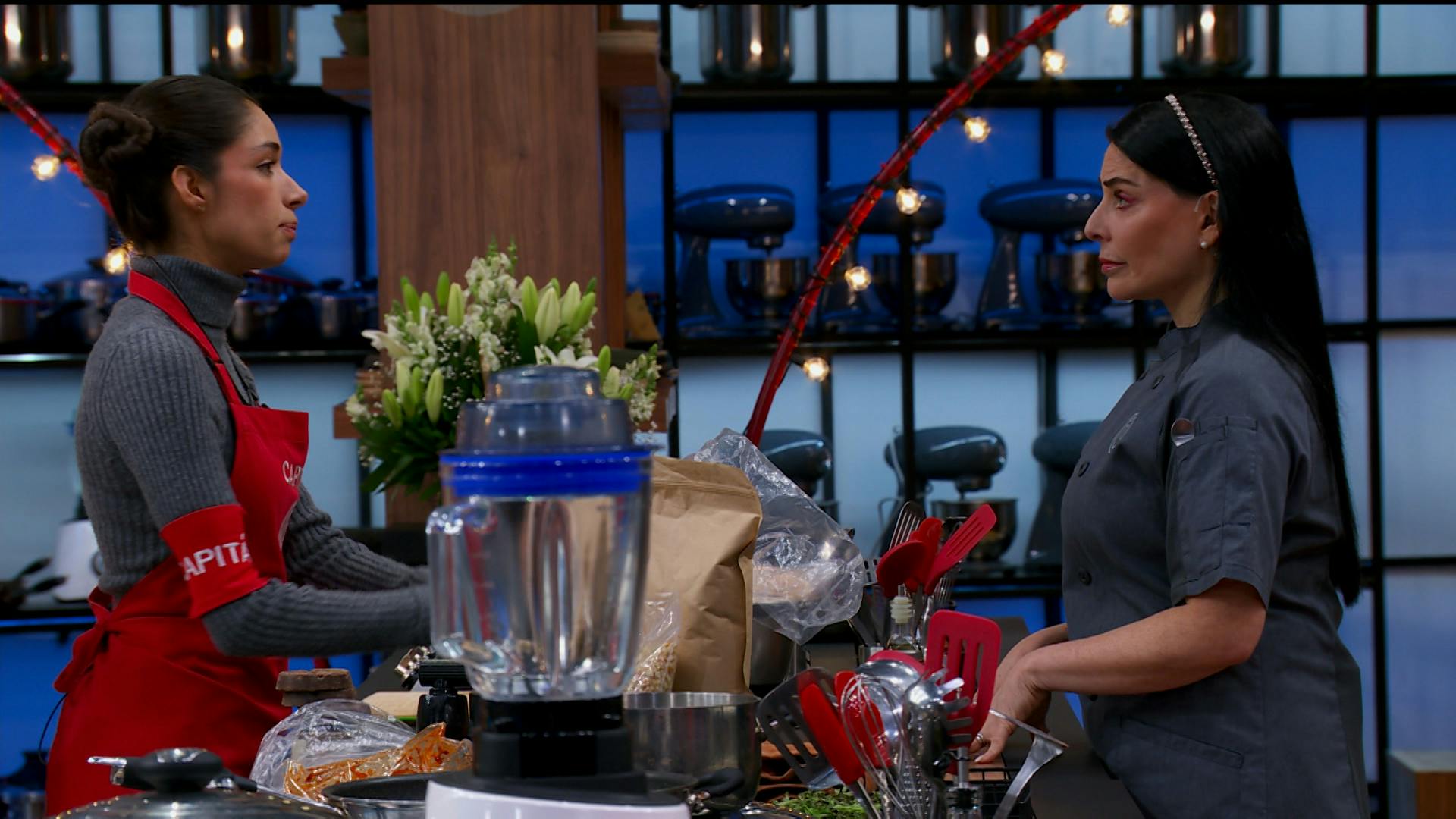 ¿Que vivan los novios? Los Chefs visitan a los cocineros para saber su plan en esta Batalla por Equipos de MasterChef 24/7 tan especial 