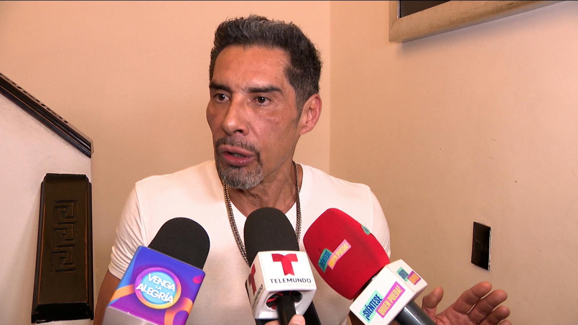 "¡Me agarraron en mis cinco minutos!”, Charly López se disculpa por sus polémicas declaraciones del caso de Sasha Sokol y Luis de Llano