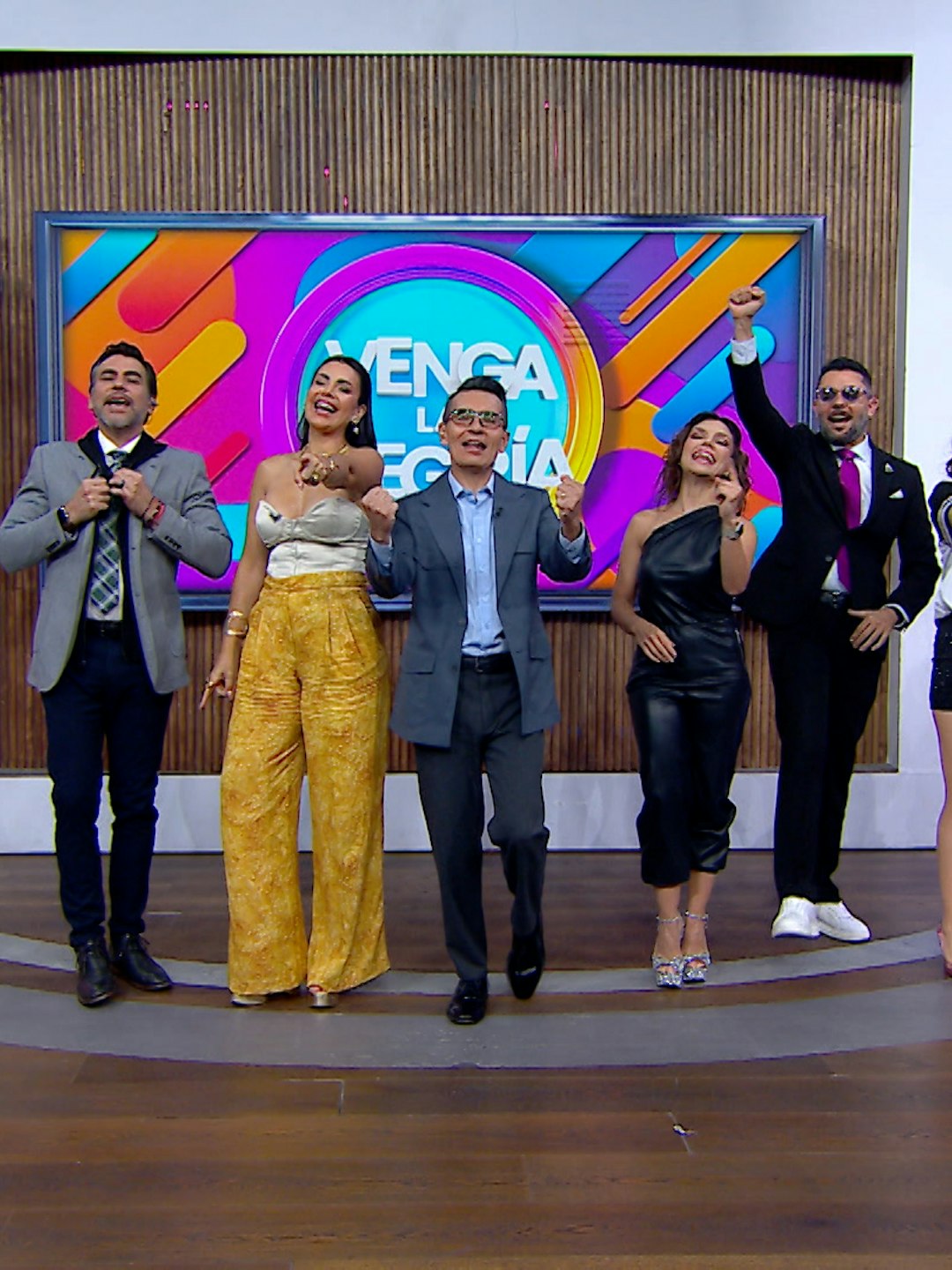 Venga La Alegría | Programa 9 de julio 2026 Parte 1 | Laura Zapata anuncia que demandará a Kunno, la polémica confrontación en MasterChef 24/7 y más
