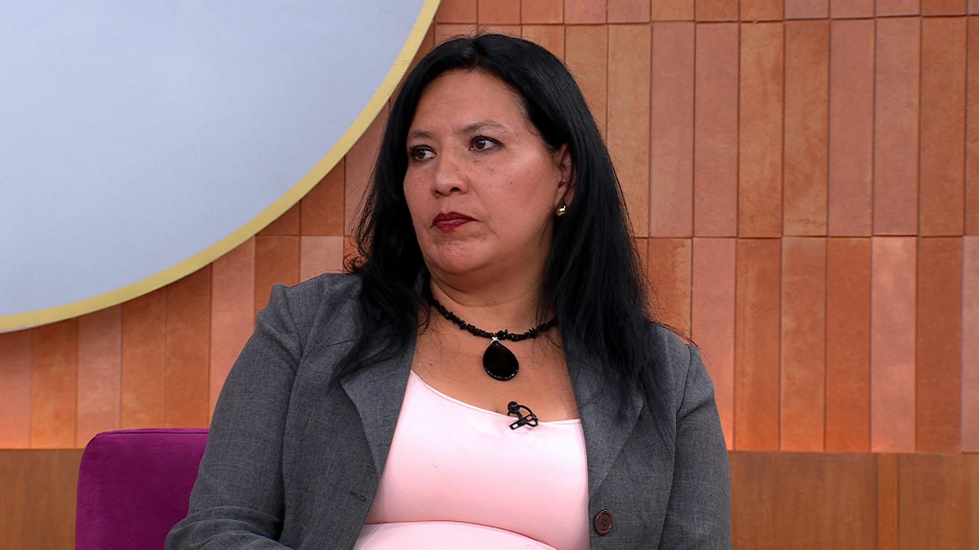 ¡Es una chismosa! La hija de Victoria no deja de criticar a su tío