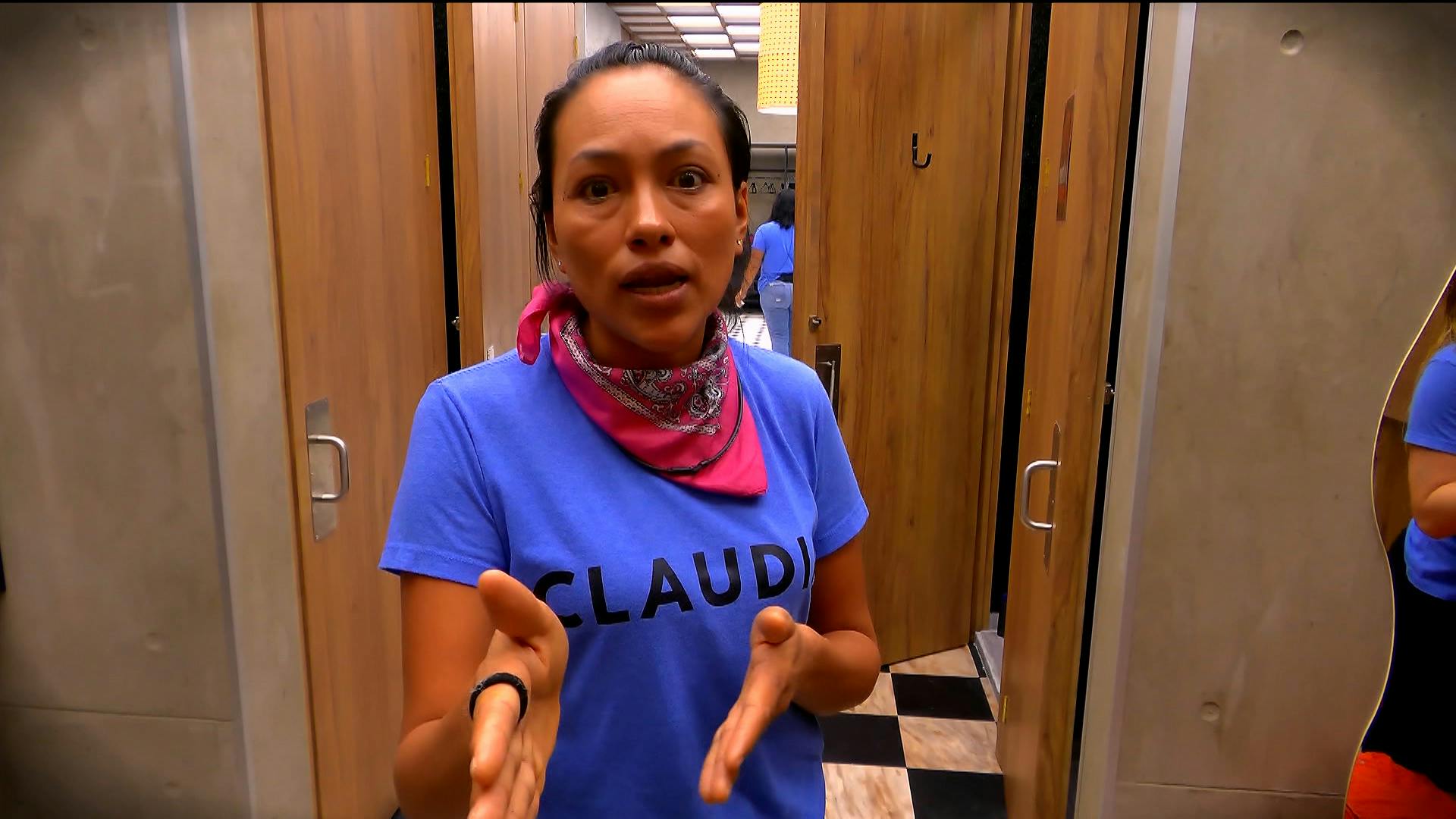 ¿Qué pasa con Claudia? Una nueva pelea le hace perder los estribos dentro de MasterChef 24/7