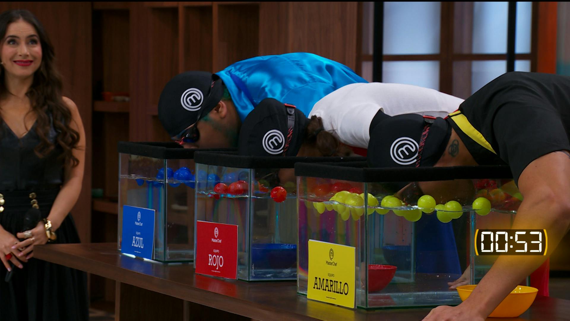 Los Cocineros de MasterChef 24/7 se miden en una intensa prueba de natación 