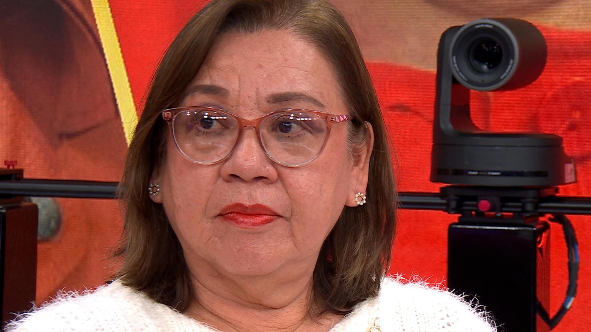 ¡Hasta el agua se le quema! Rosa da consejos a Claudia, pero los confunde con ataques