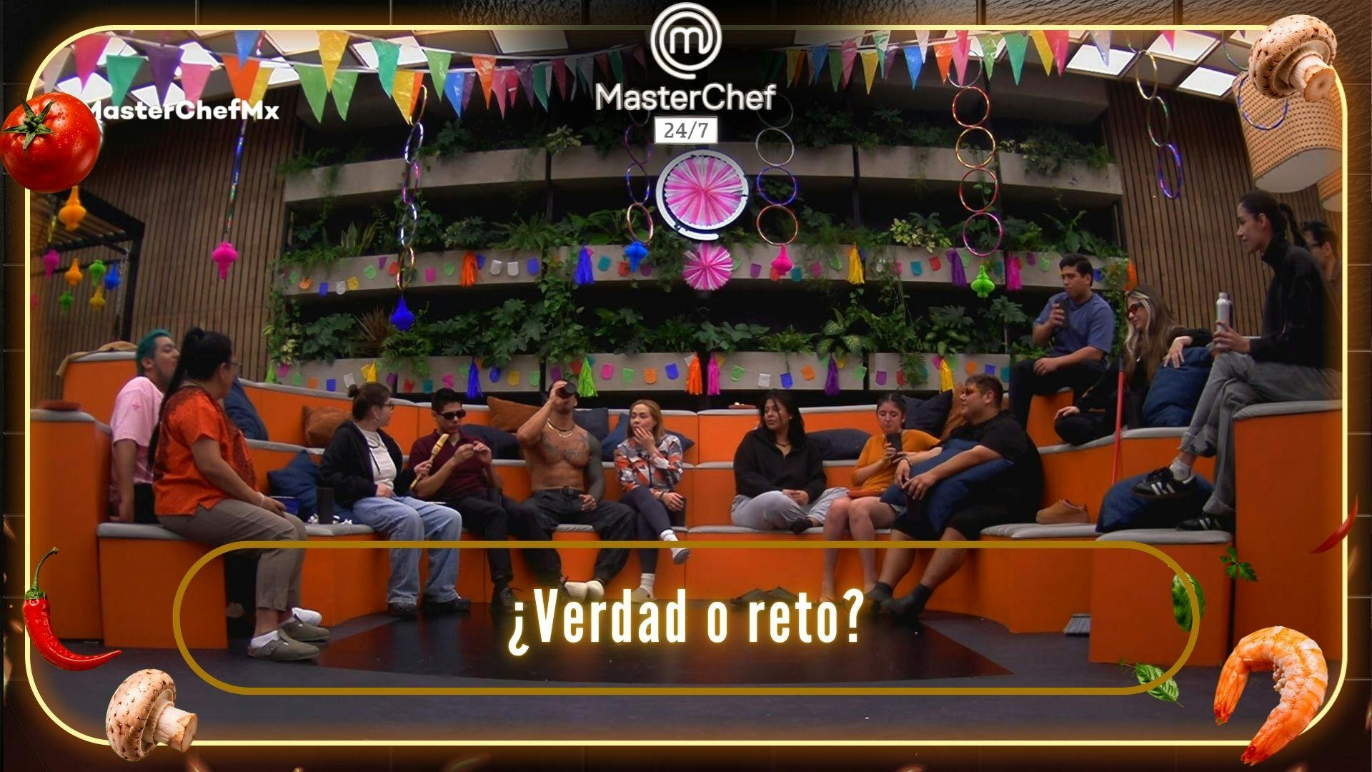 ¿VERDAD o RETO?: Los cocineros se divierten y conocen mejor en el viernes de fiesta en MasterChef 24/7 (VIDEO)