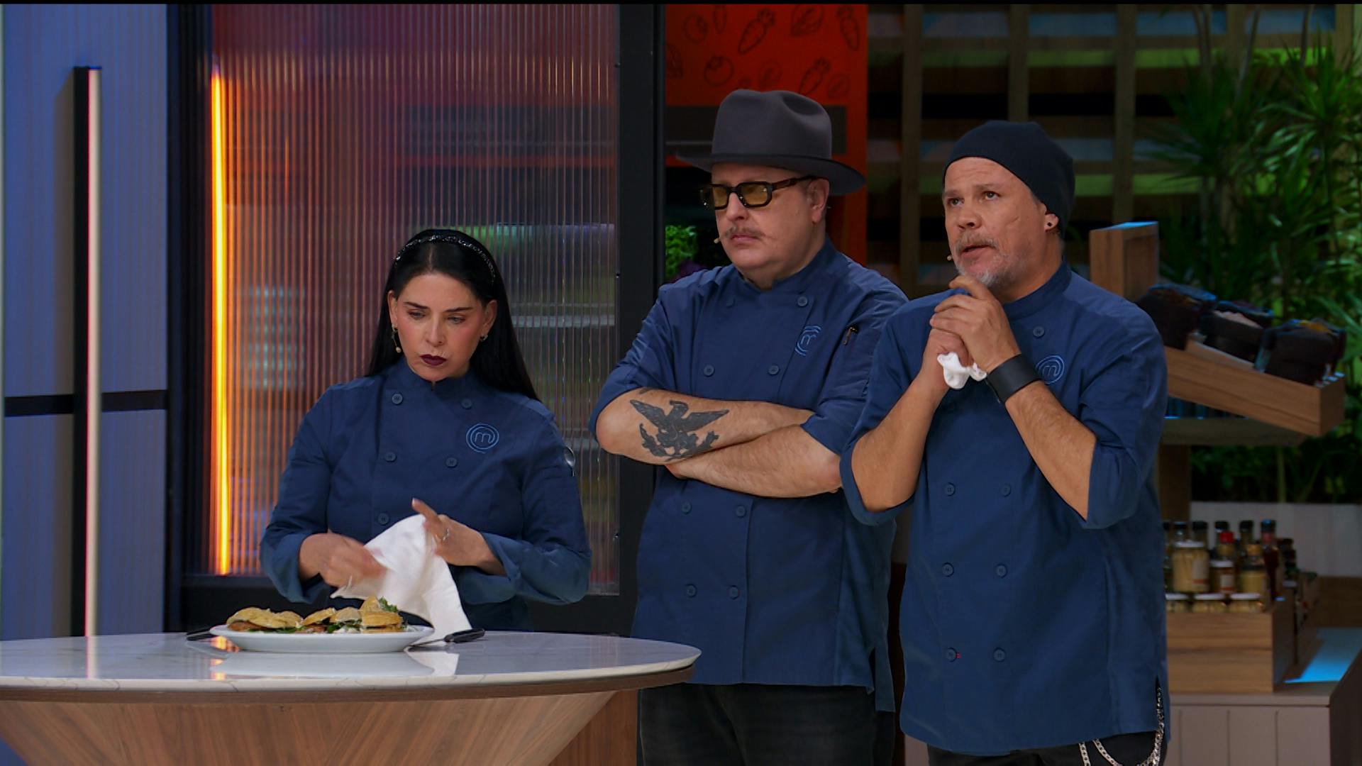 Las primeras degustaciones de la noche definieron a los Cocineros que podrían ganar el Pin del Chef este lunes en MasterChef 24/7
