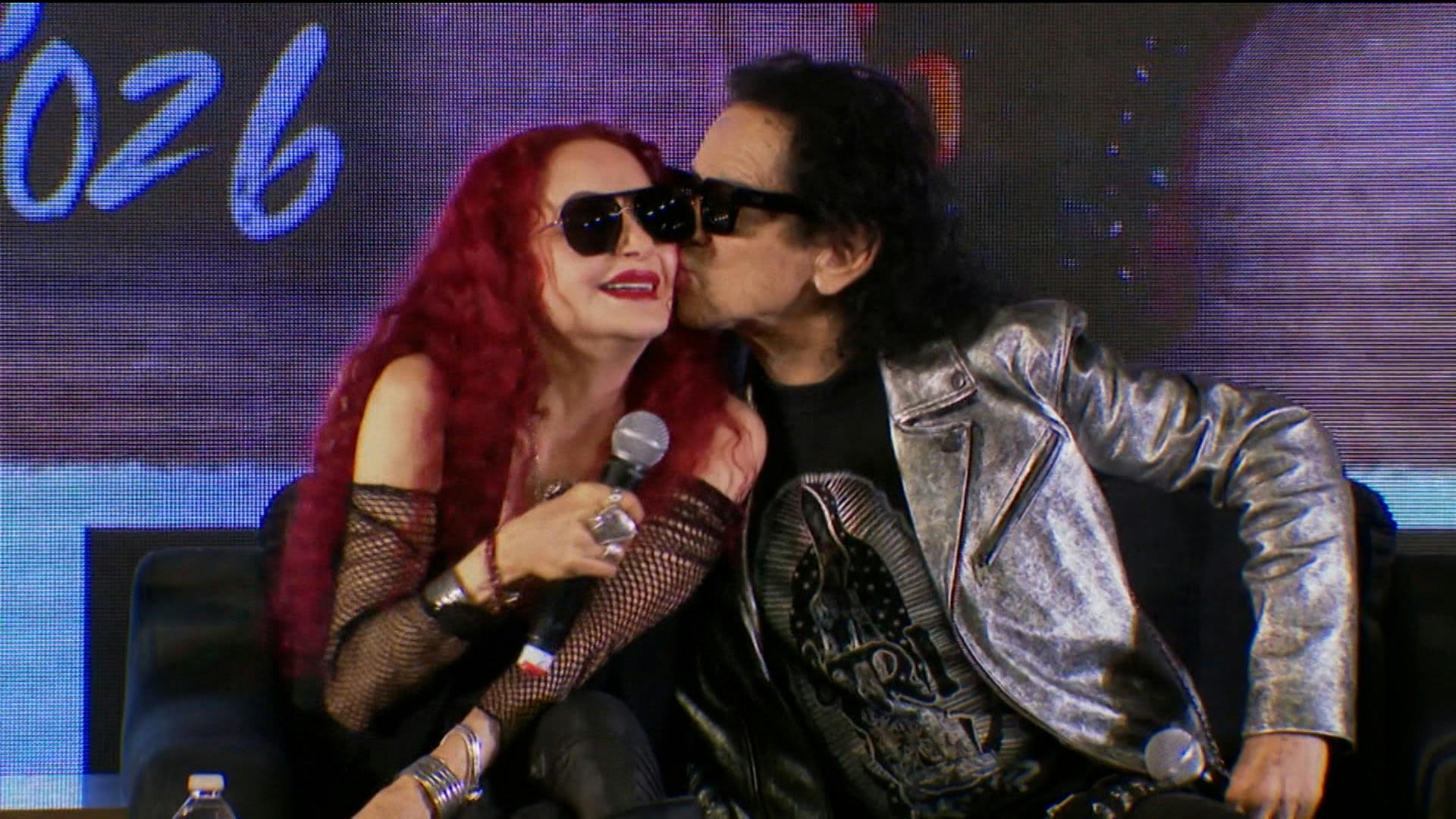 Alex Lora renovará votos con Chela Lora en su próximo concierto