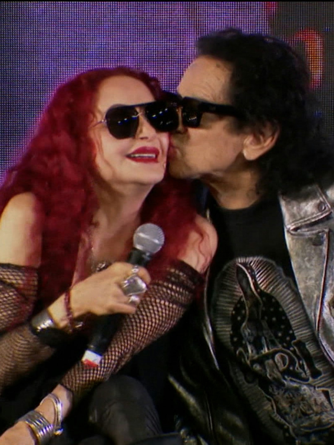 Alex Lora renovará votos con Chela Lora en su próximo concierto