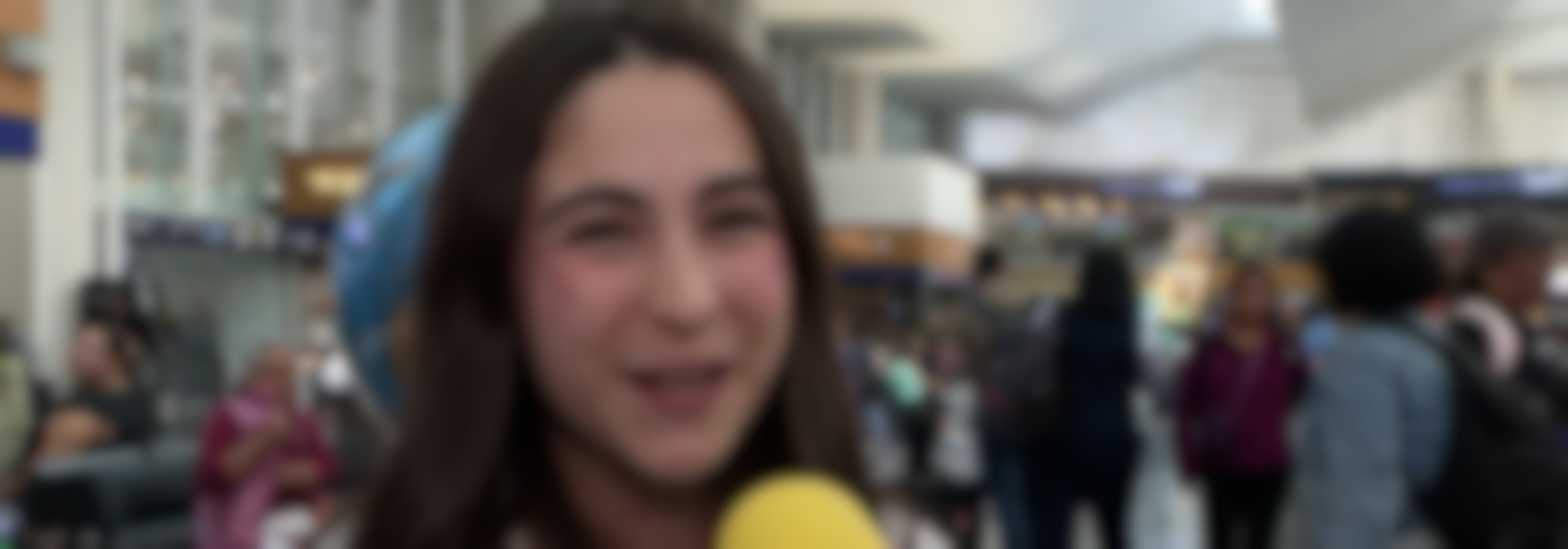 Exclusiva: Lara Campos habla sobre su impresionante éxito en la música: “La verdad muy contenta”