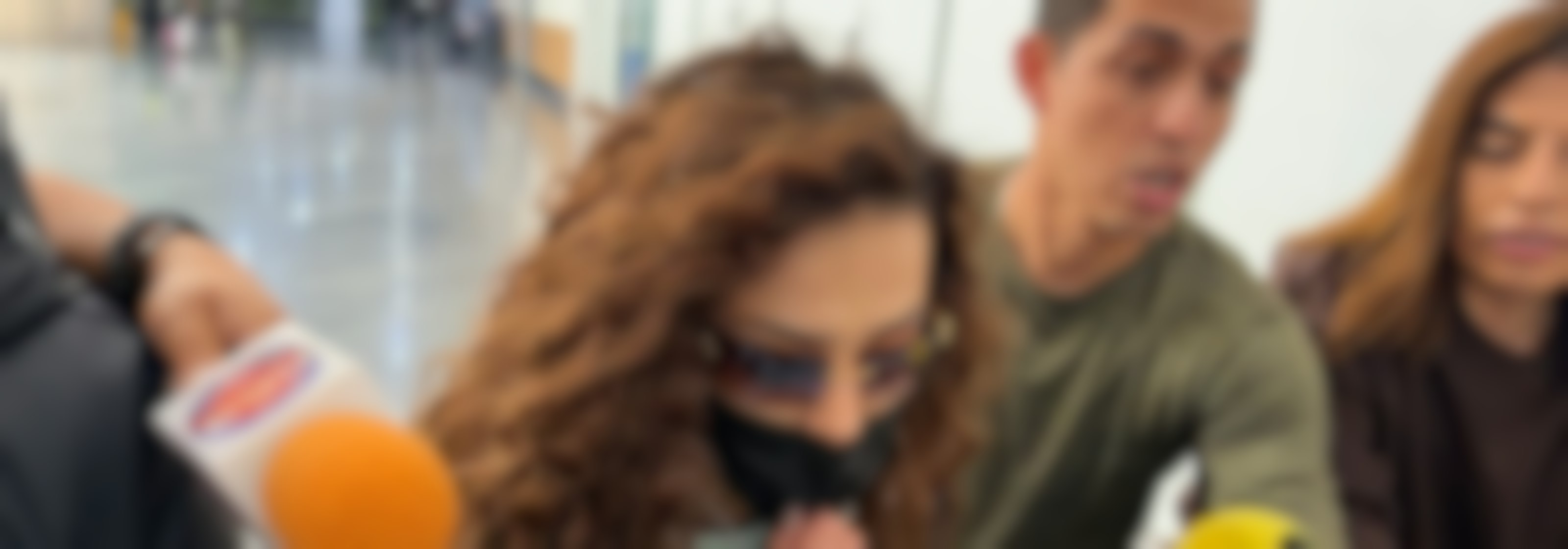 ¿Pudo frenar el hate contra Belinda? Danna enfrentó a los reporteros en el aeropuerto de la CDMX