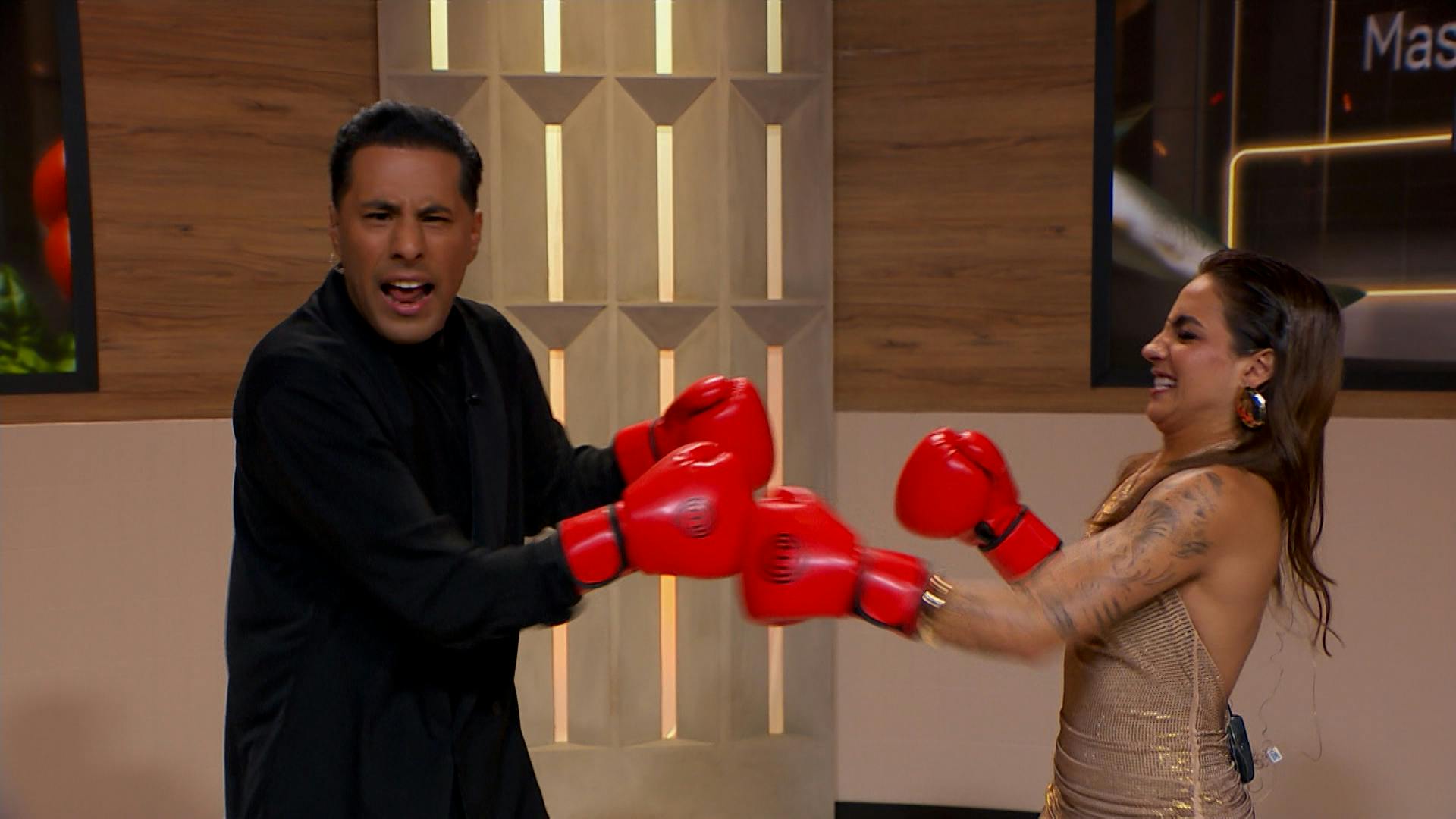 PreShow | Llega el Preshow con Antonio Betancour y Leslie Gallardo
