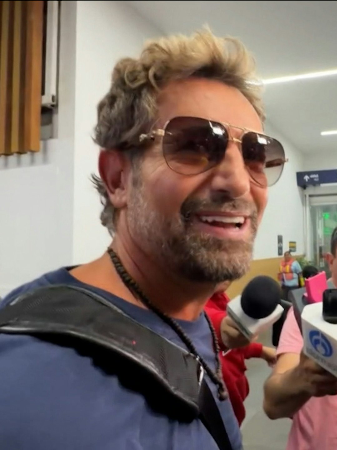 "¡Yo sé quién soy!”, Gabriel Soto responde a los presuntos patrones de infidelidad