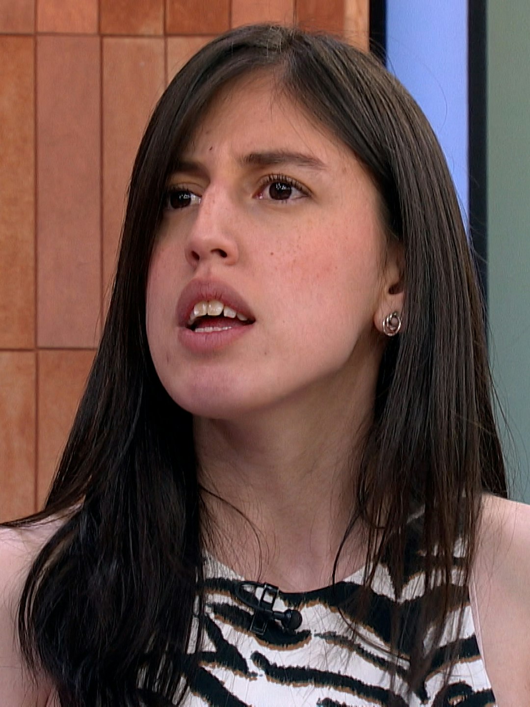 ¡Le tomaba fotos a escondidas! El ex de Lorena la sigue persiguiendo