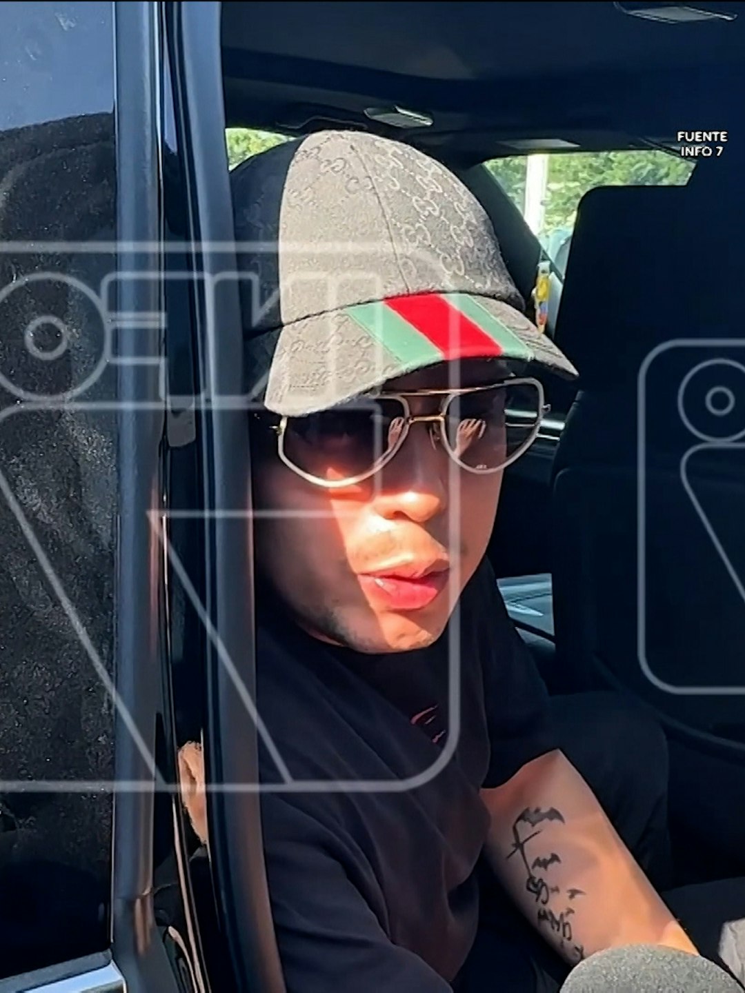 Karely Ruiz EXPLOTA ante la prensa por filtrar la ubicación de su casa: “Ni en mi propia casa me siento segura”