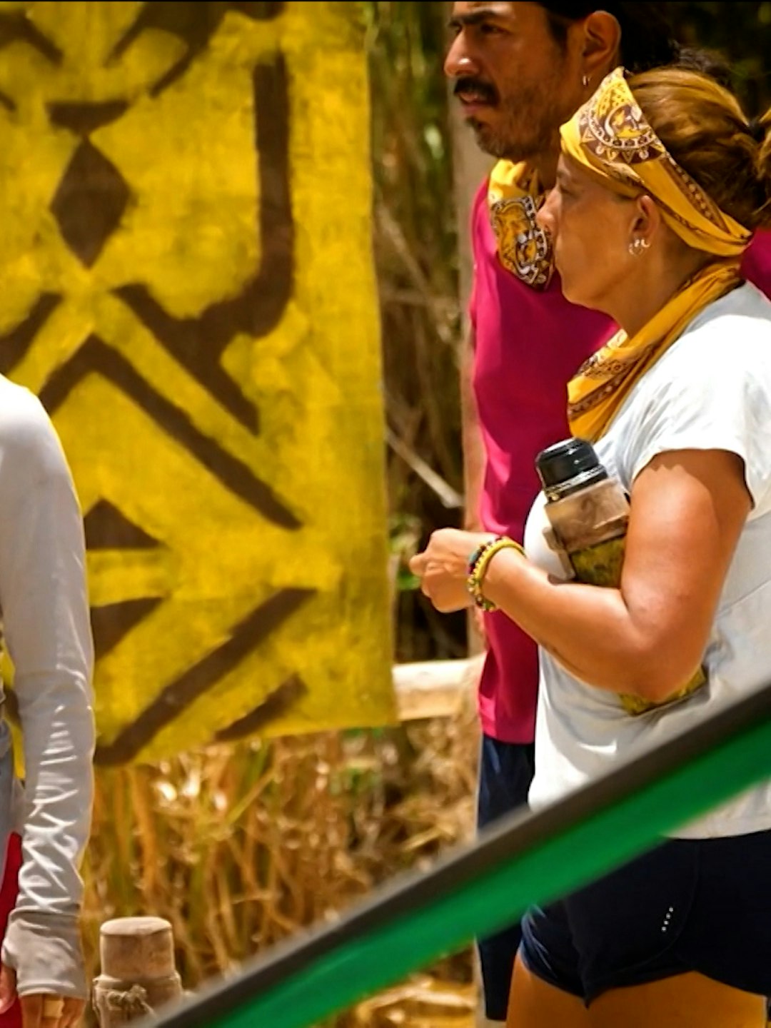 Sheila ESTALLÓ contra Julio Camejo en Survivor: La Reliquia en Llamas “Tonta no soy”