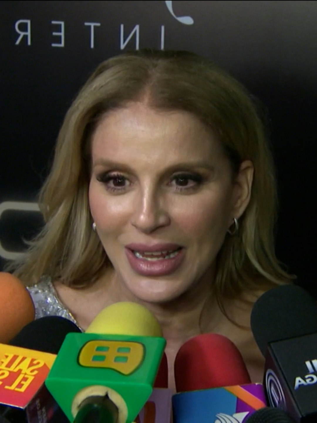 Malillany Marín reacciona a la nueva conquista de su ex, Cristian Castro: “Siempre seremos amigos”