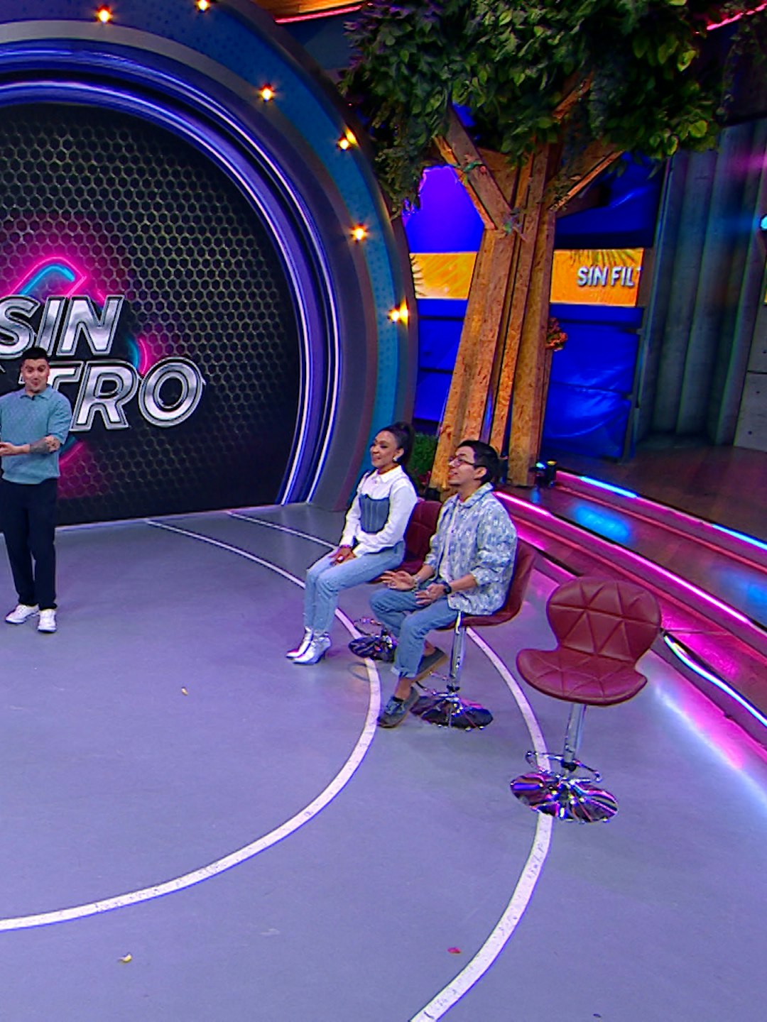 ¿Víctima o estrategia? El caso de Karely Ruiz abre un debate tras el asalto que denunció