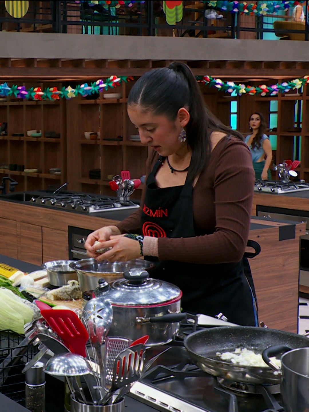 MasterChef 24/7 | La Chef Zahie Téllez aconseja a Jazmín y Luis durante el reto de pasta