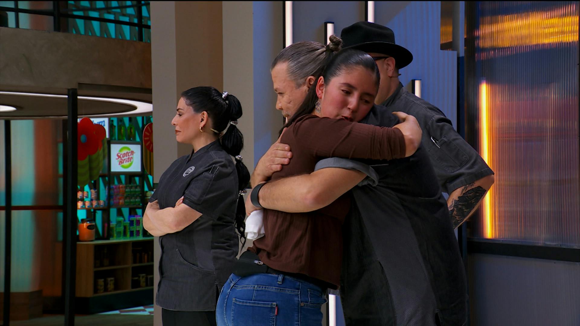 Jazmín se convierte en la eliminada 12 de MasterChef 24/7 y la ‘maldición de la filipina’ vuelve a desatar polémica