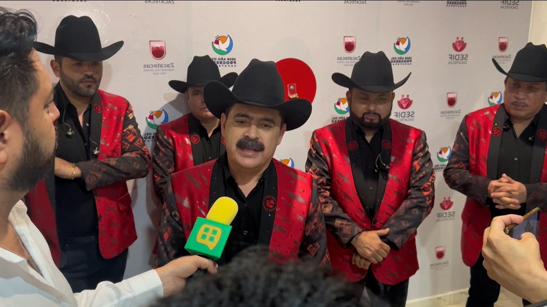 Exclusiva: Tucanes de Tijuana lanzarán un remix de “La Chona” con Pitbull