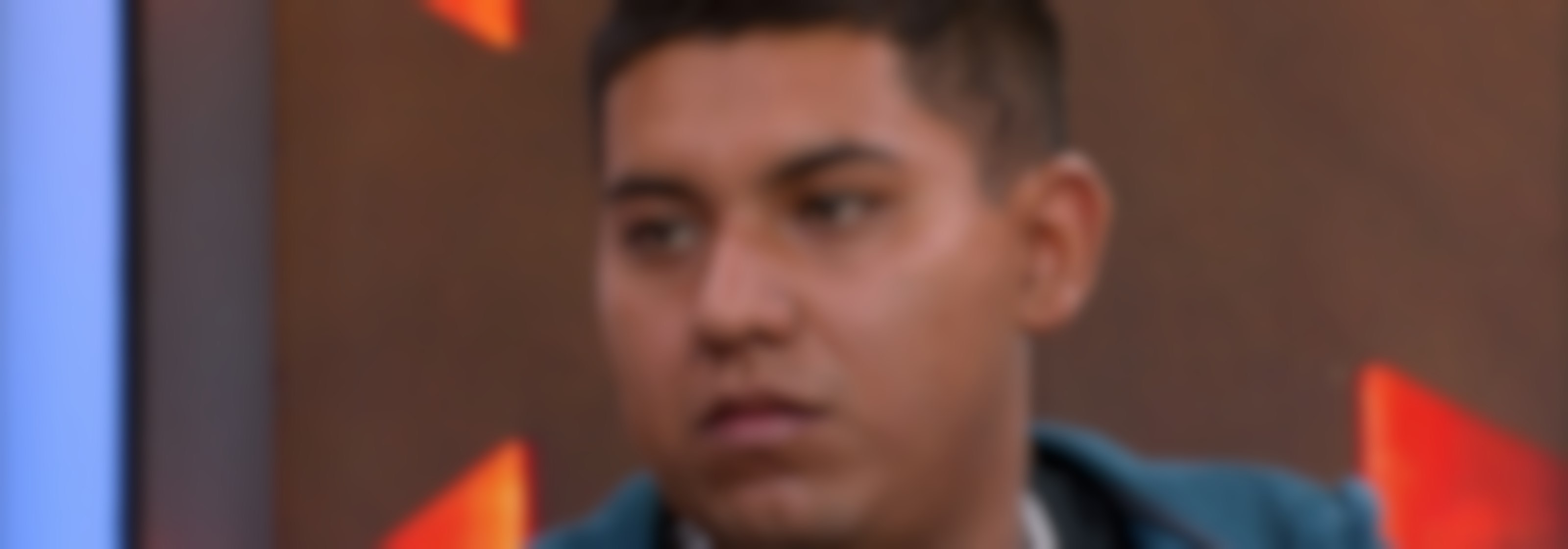 Brandon le EXIGE a su tía que lo deje de juzgar por ser un delincuente