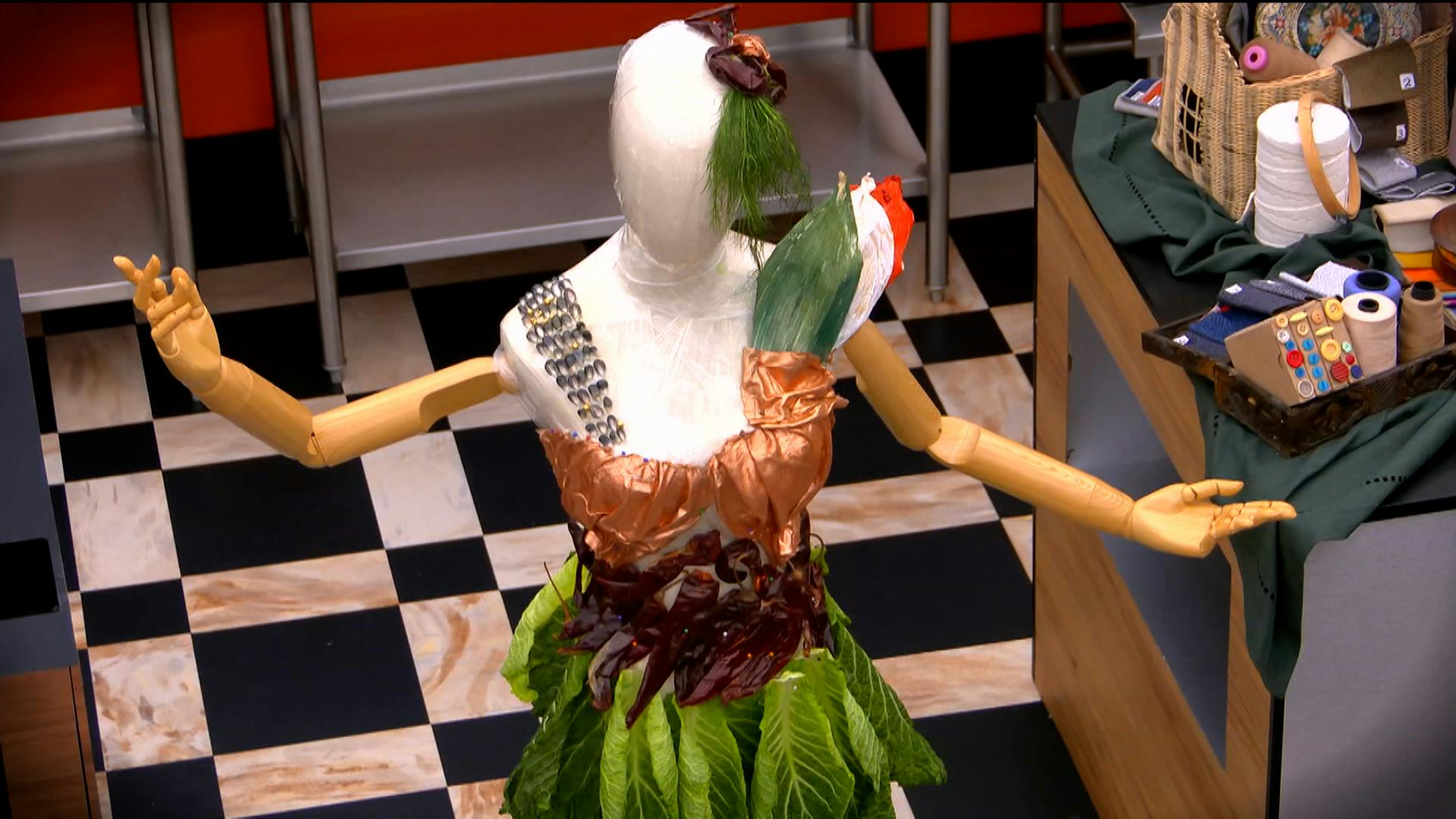 ¡También son buenos en moda! La ropa comestible llegó a MasterChef 24/7: 