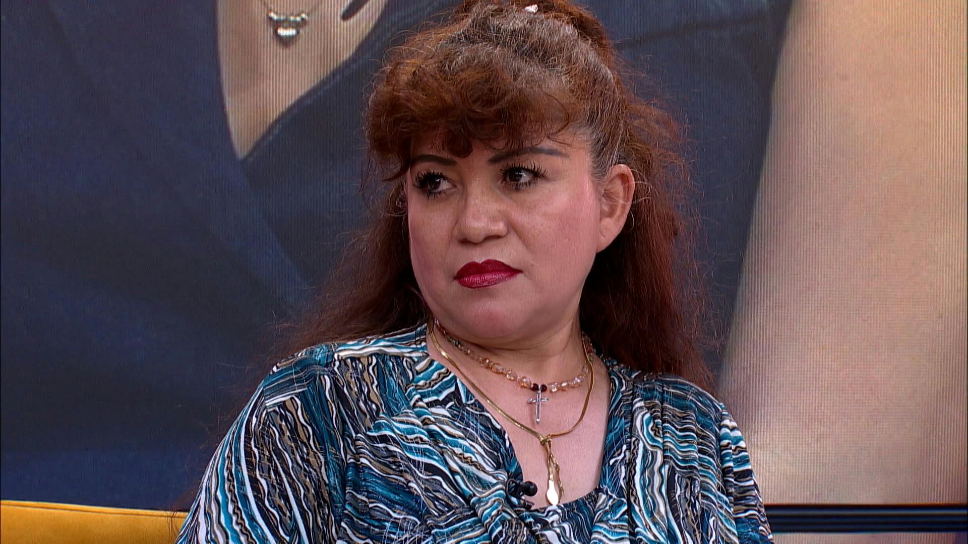 ¡CARMEN ESTÁ MOLESTA! Asegura que la pareja de su hermano NO lo cuida como ella