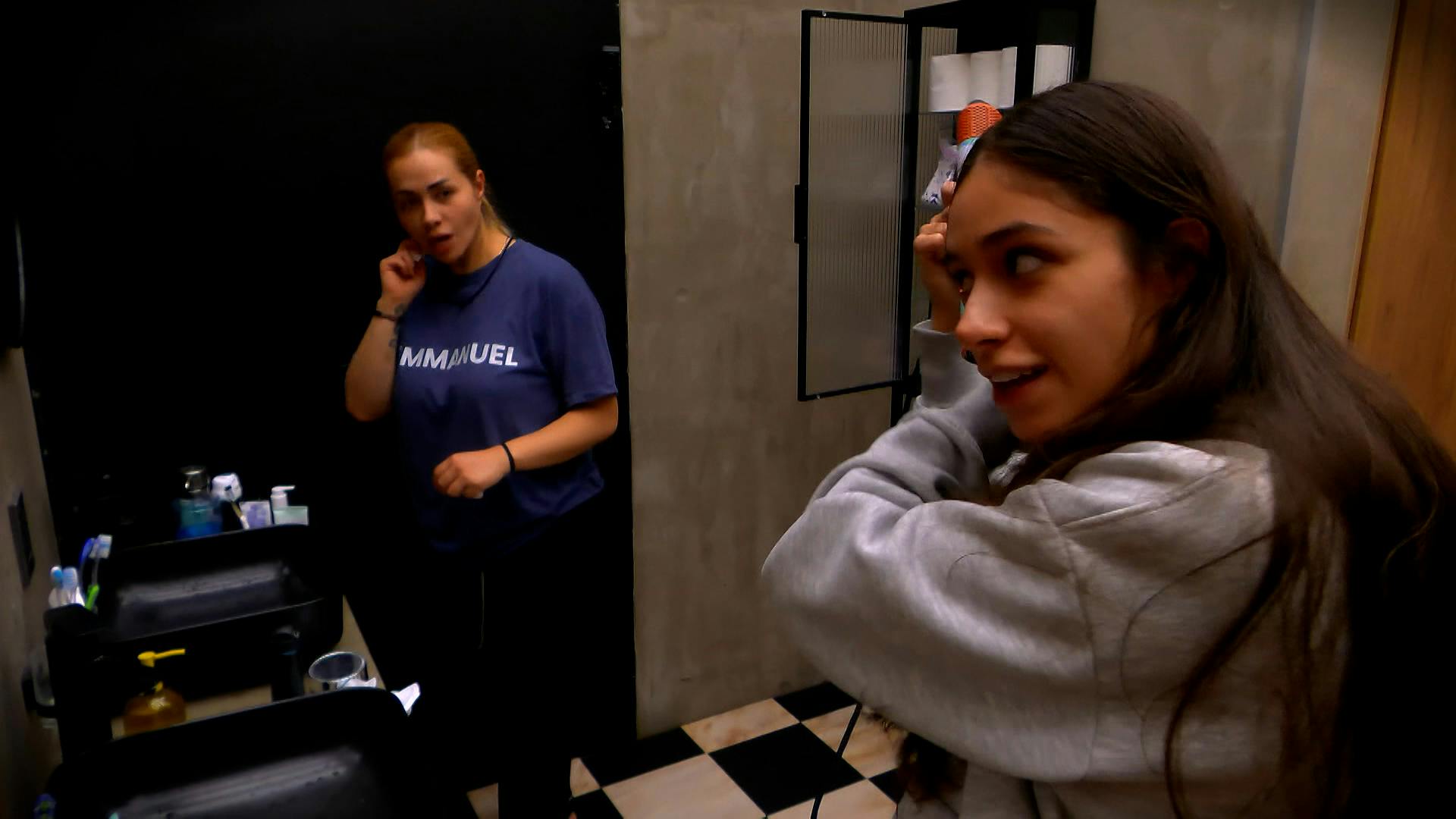 ¿Amigas o enemigas? Así fueron las palabras que cruzaron Ixdit y Michelle sobre algunas cosas del pasado en MasterChef 24/7