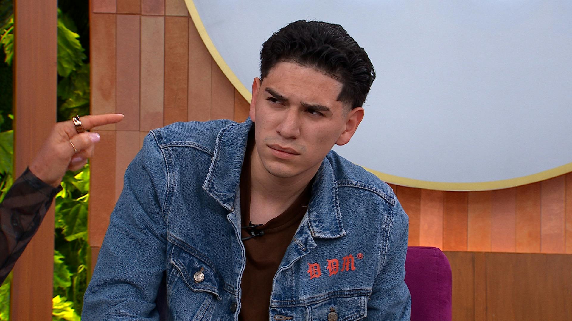 ¡Mauricio está dispuesto a defender a su hermana sin importar las consecuencias!