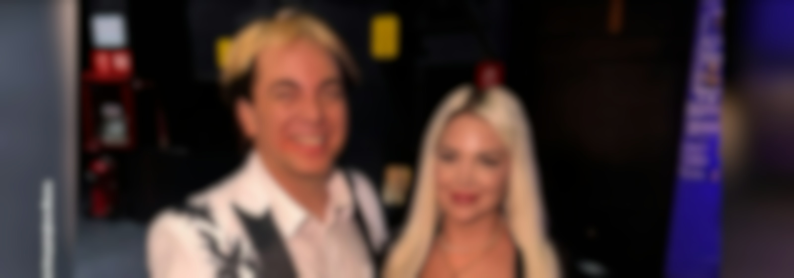 Cristian Castro es visto con misteriosa mujer: ¡Descubre de quién se trata!