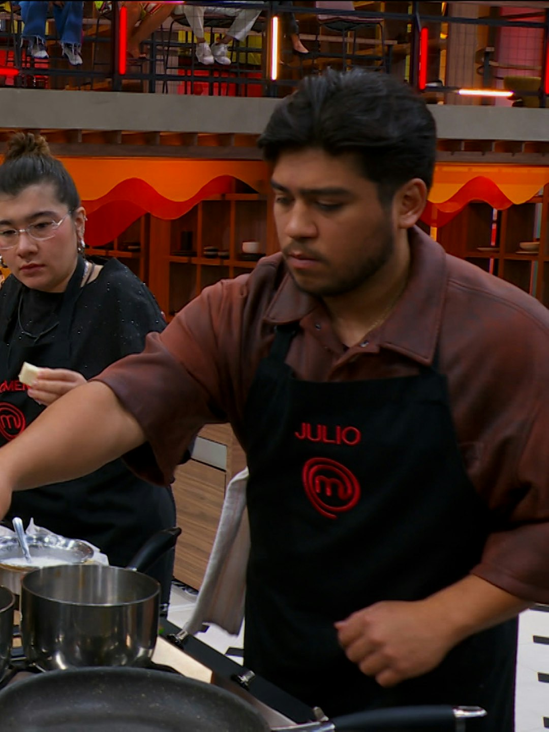 MasterChef 24/7 | Antrax regresa a la cocina y los Maestros del Fuego se juegan todo para llevar a sus equipos a la salvación