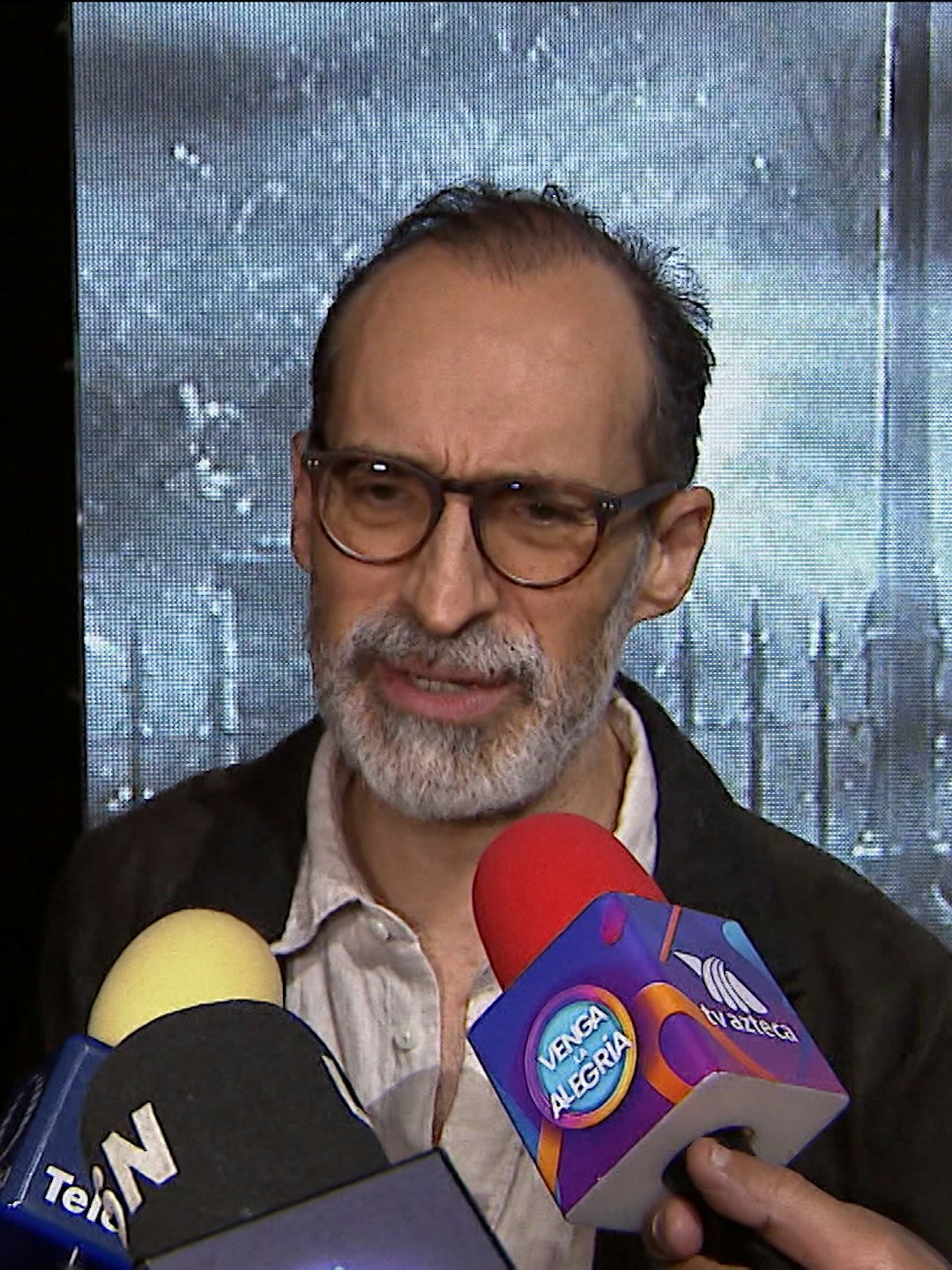 ¿Un libro sobre el legado de los Bichir? Bruno Bichir habla del proyecto familiar