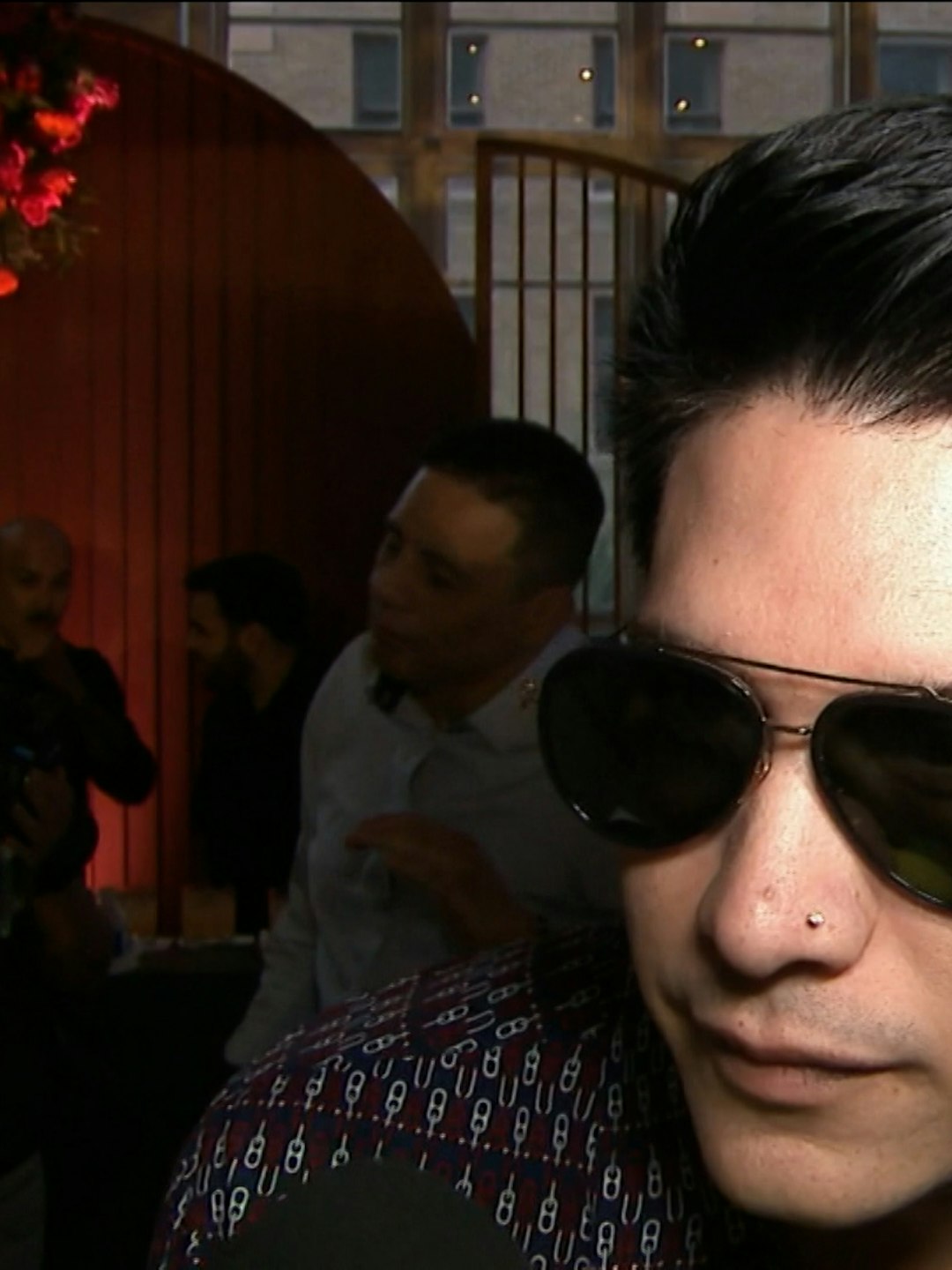 Chyno Miranda estalla al ser cuestionado sobre sus trances de salud: “¡Papi, yo estoy bien!”