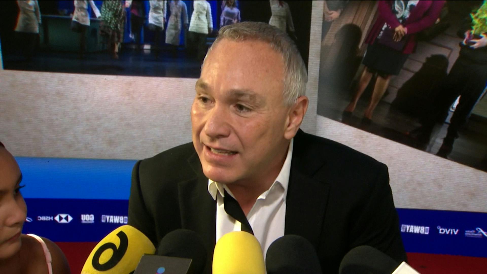 Alejandro Gou afina los últimos detalles de “Mentiras All-Stars”: “Ya casi se agota”