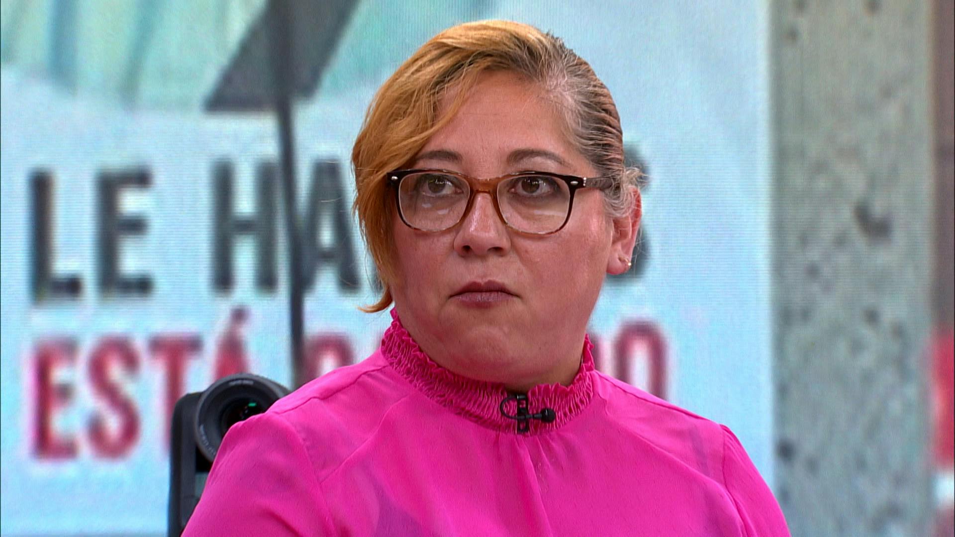 "¡Que nadie le hable!”, Gabriela no permite que ninguna mujer le hable a su esposo