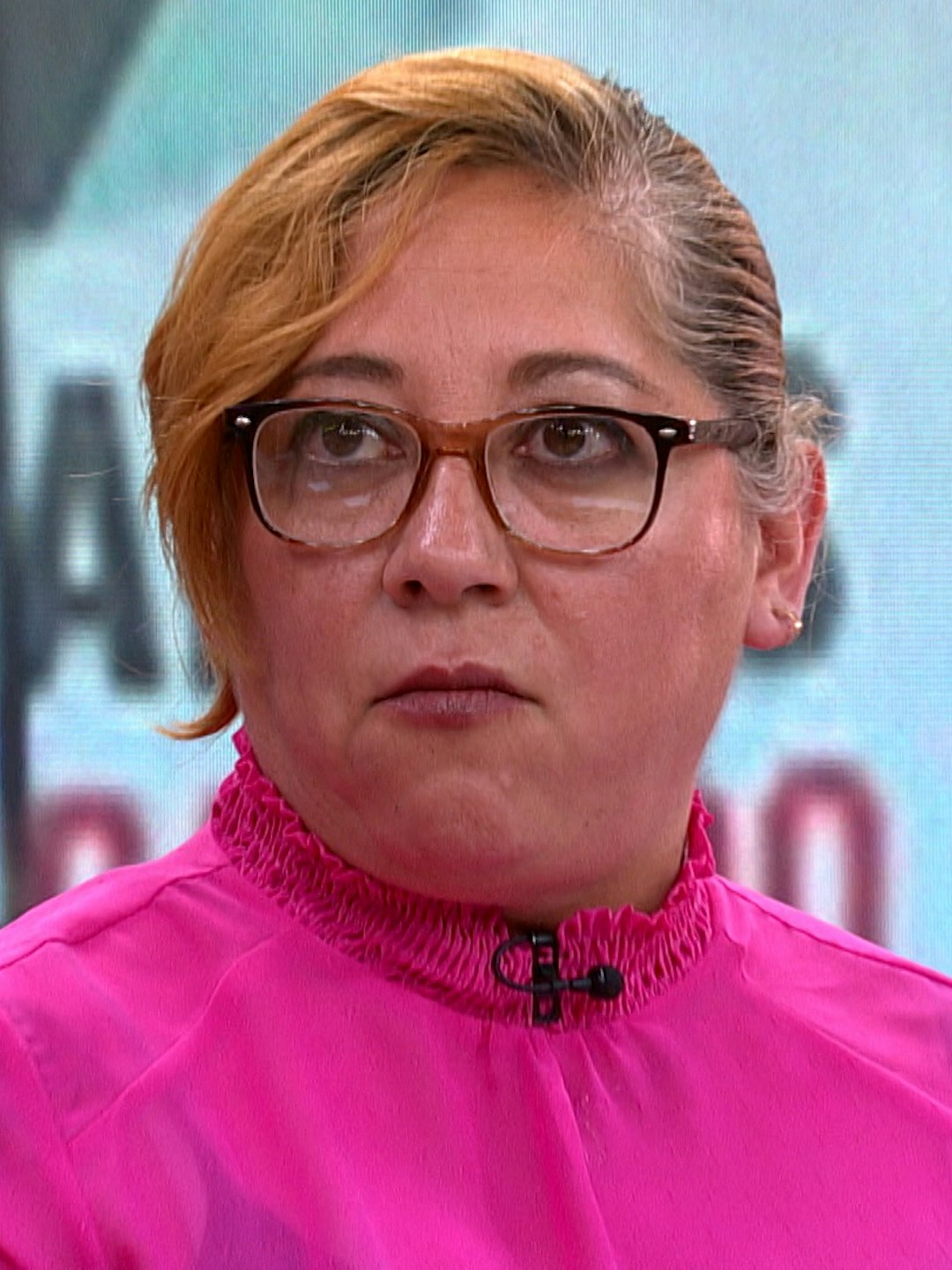 "¡Que nadie le hable!”, Gabriela no permite que ninguna mujer le hable a su esposo