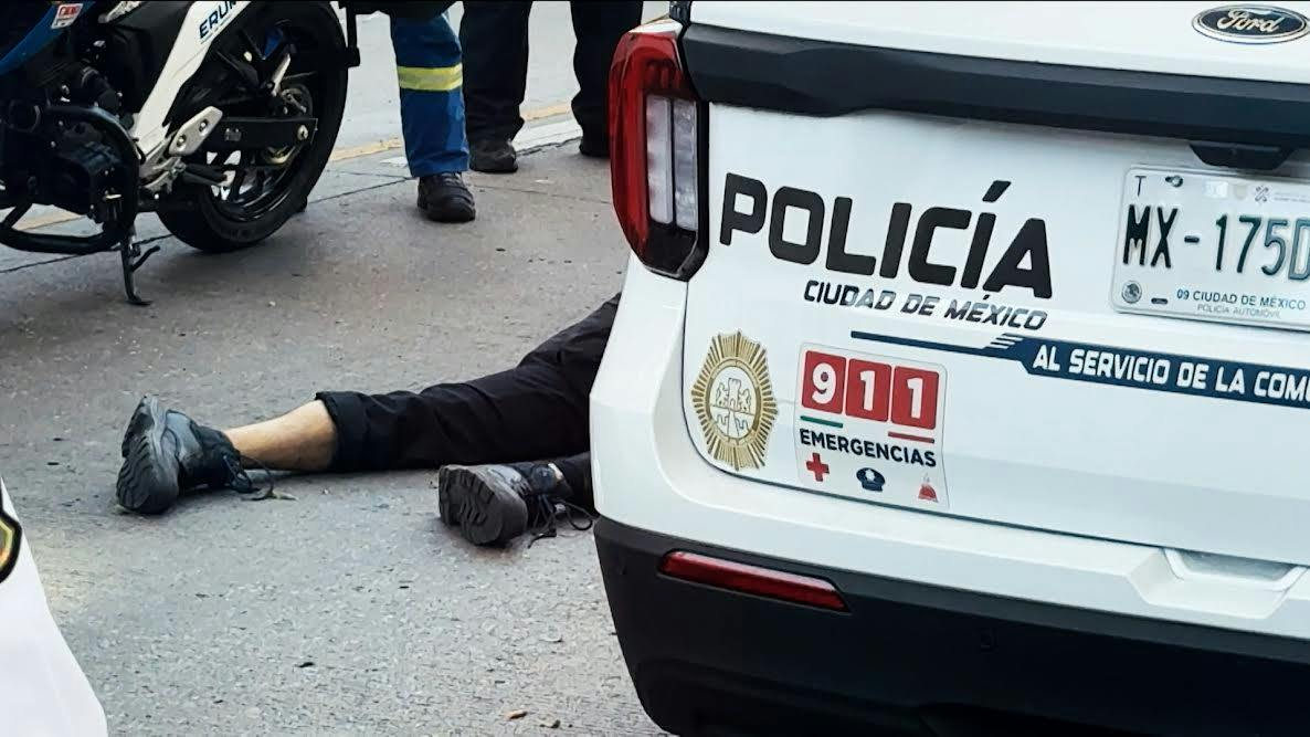 Jorge “El Diablo Becerril” reporta: Tragedia en un puente: hombre se arroja y queda sin identificar