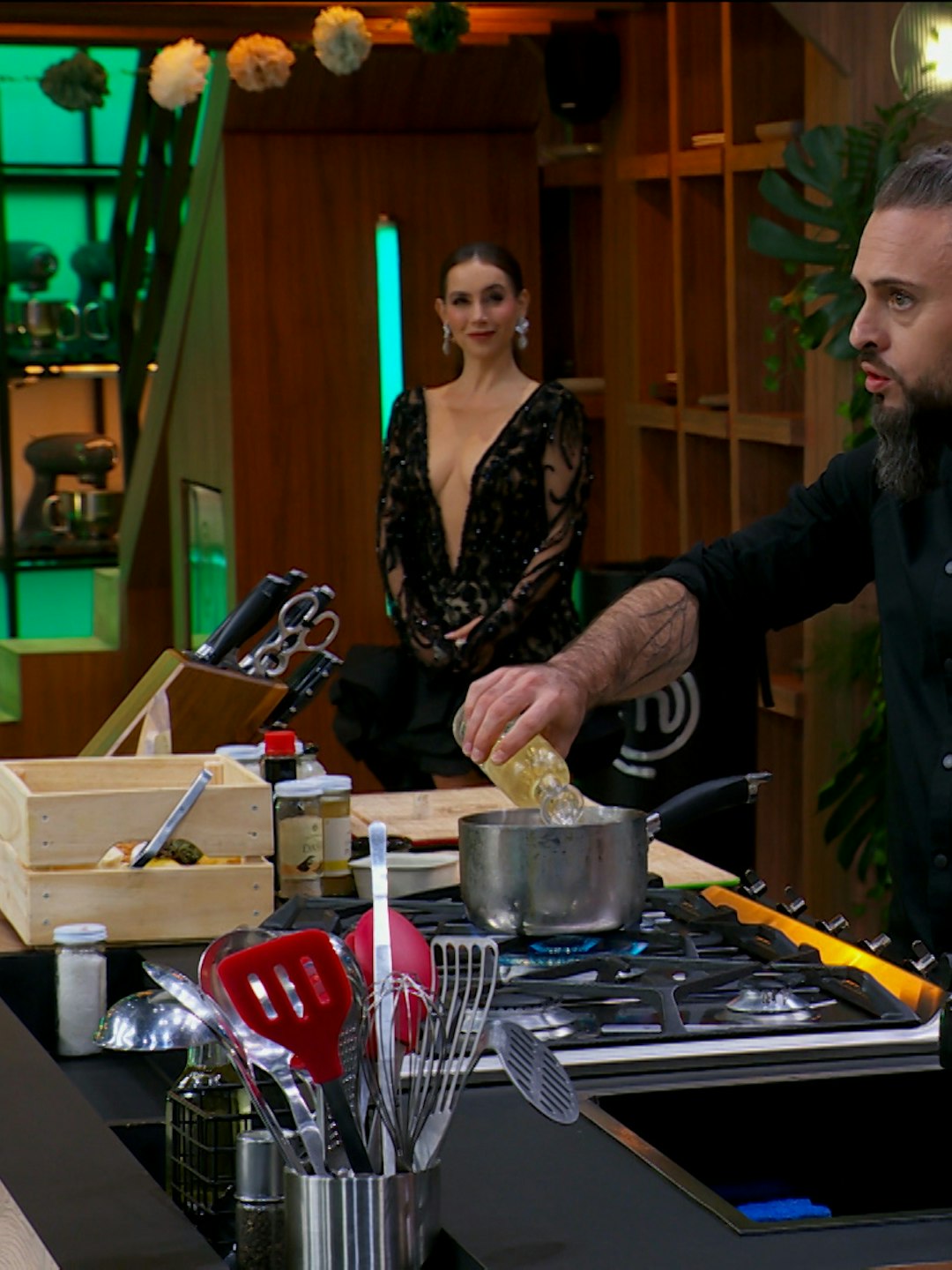 MasterChef 24/7 | Cuatro cocineros deberán seguir al Chef Diego Niño como un espejo