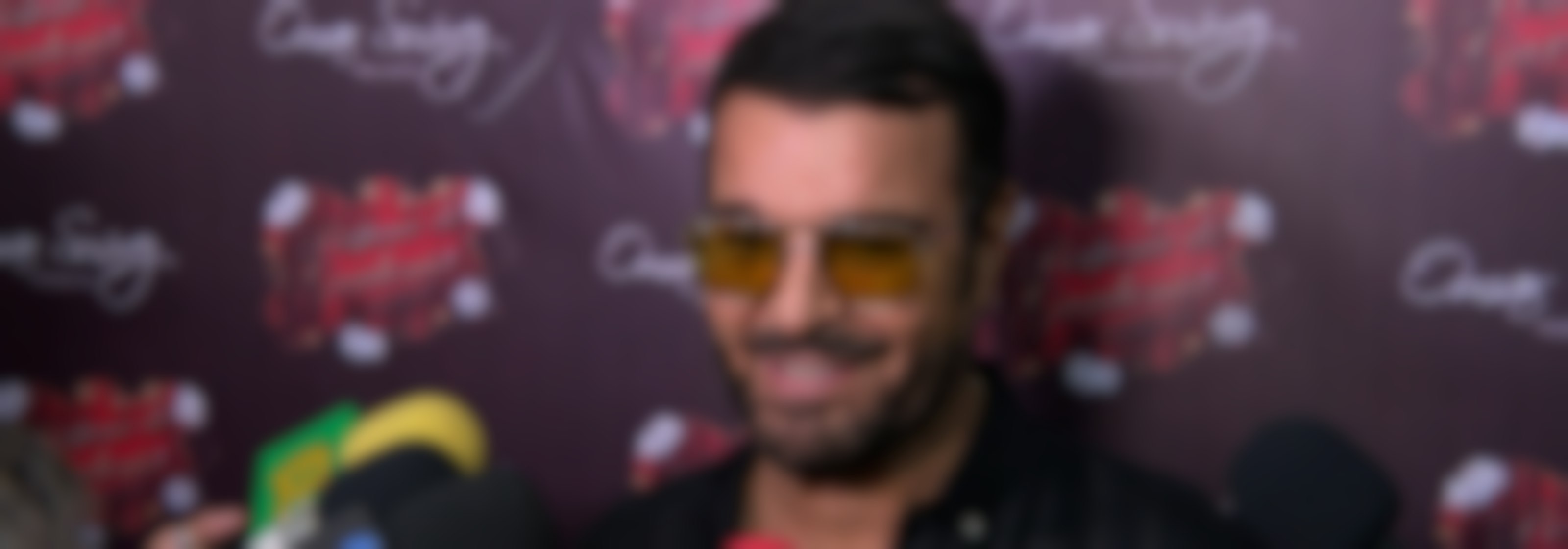 ¡Con beso y apapacho de Mariana Seoane! Así celebró Pablo Montero su cumpleaños 52