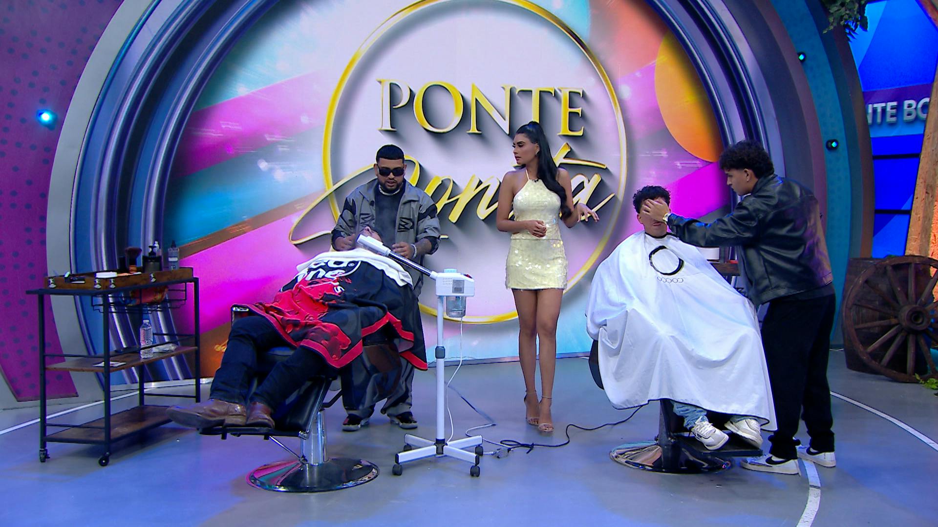¡Consiente a los hombres del hogar con este servicio VIP en el Día Internacional del Peluquero y Barbero!