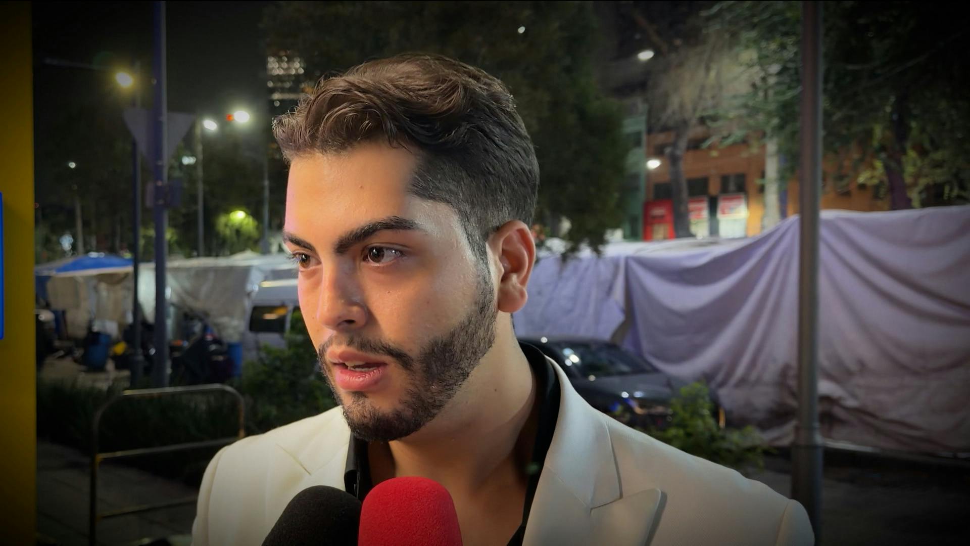 ¡El tema de Ana Bárbara me vale mad*!, José Emilio Fernández busca alejarse de la controversias y habla de su sobrino