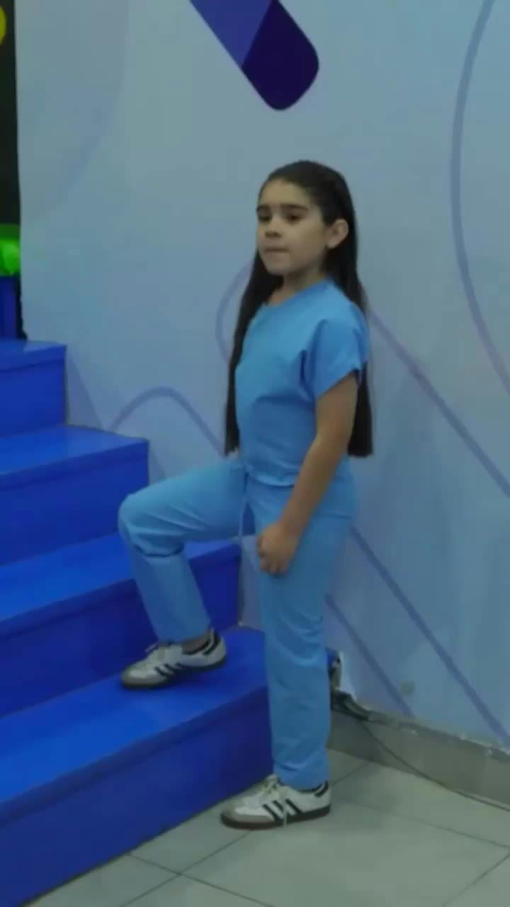Parte 2 | Maestra hizo menos a su alumna en el festival escolar por ser pobre