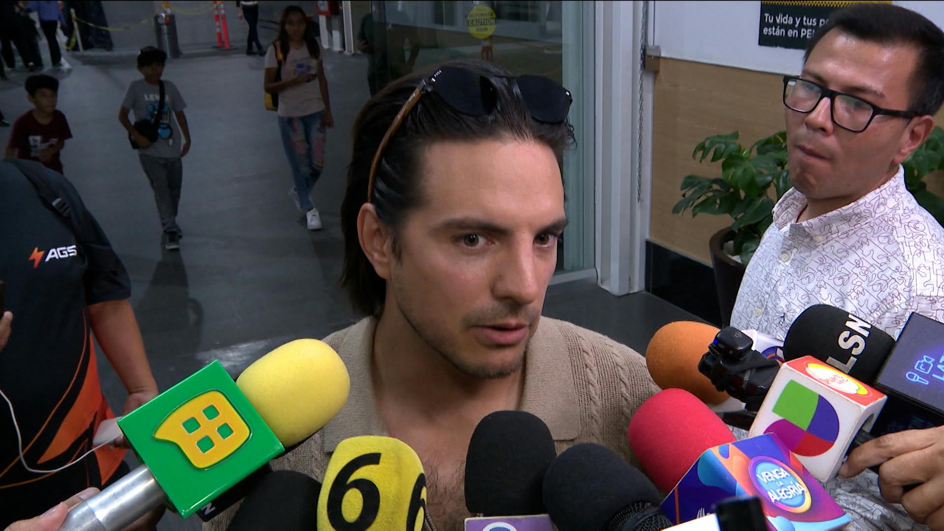 "¡Hay cosas gravísimas... muchas irregularidades!”, Vadhir Derbez reaparece y aclara en qué va su proceso legal por supuesto abuso