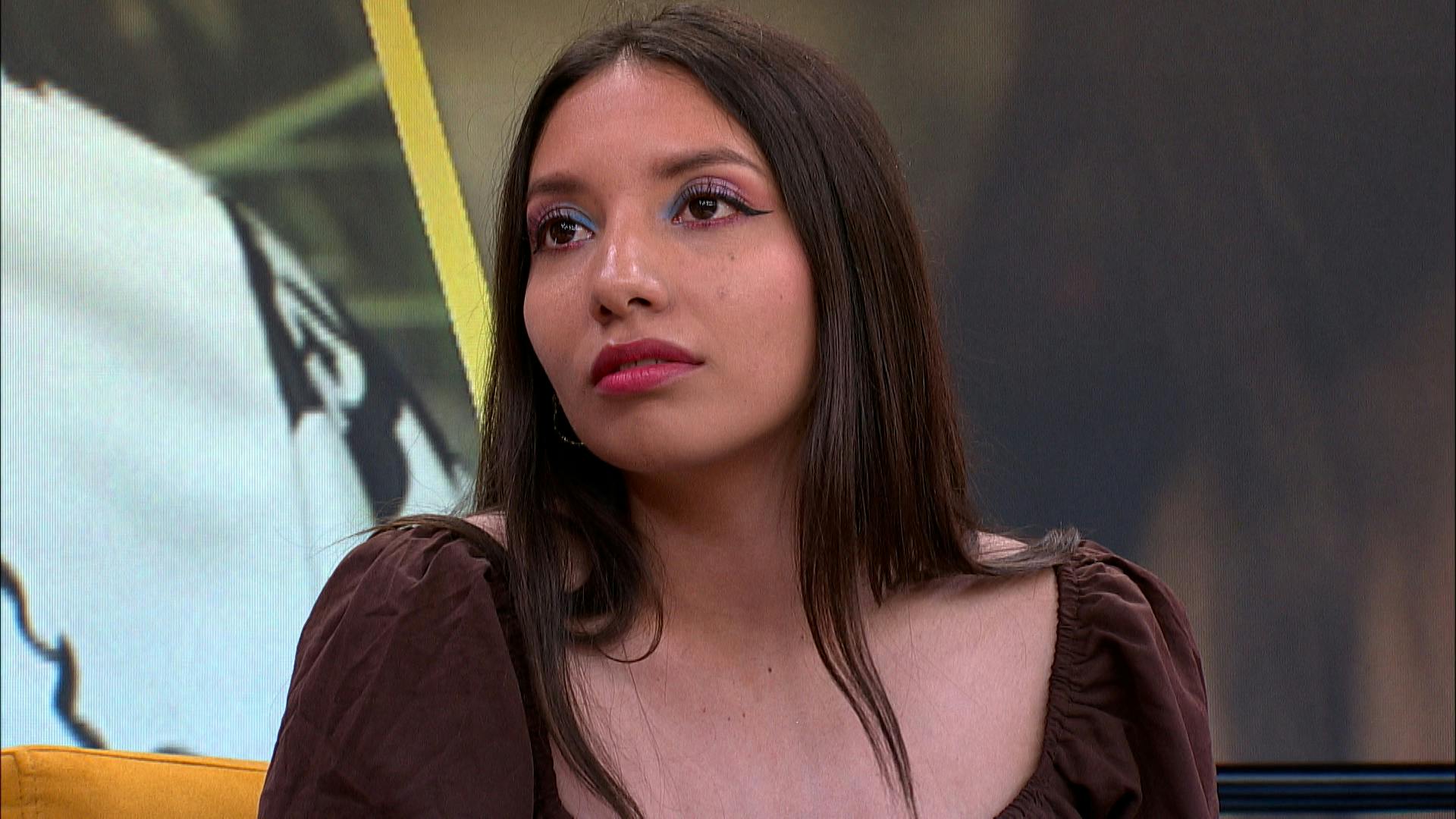 María señala y acusa a su mamá de convertirse en una mujer fracasada y humillada